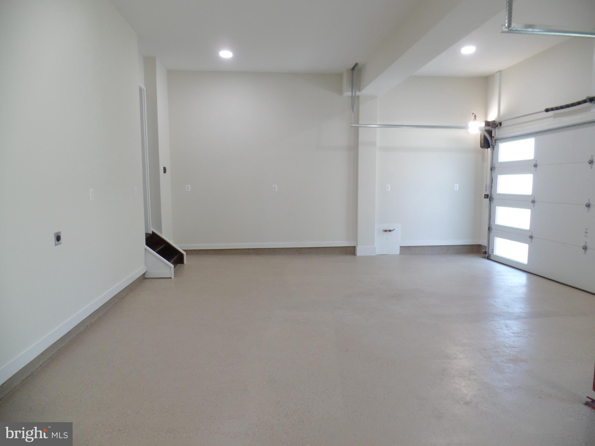 PIMMIT HILLS - Residential