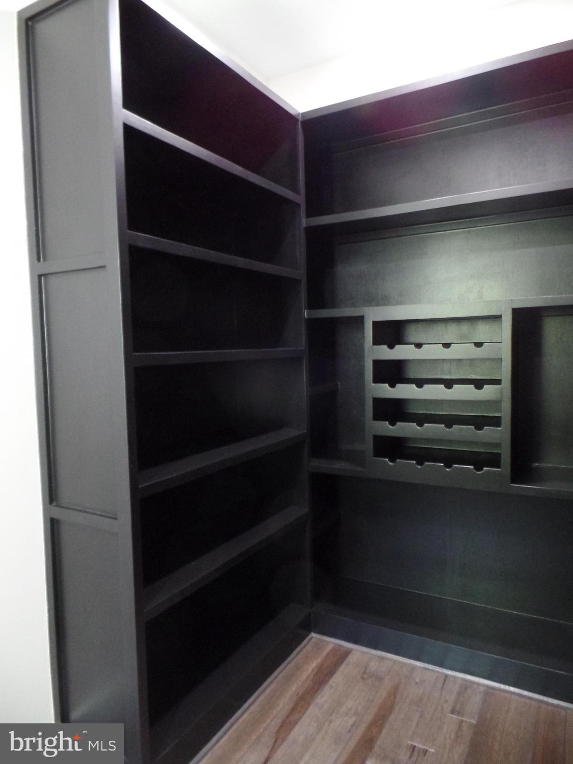 PIMMIT HILLS - Residential