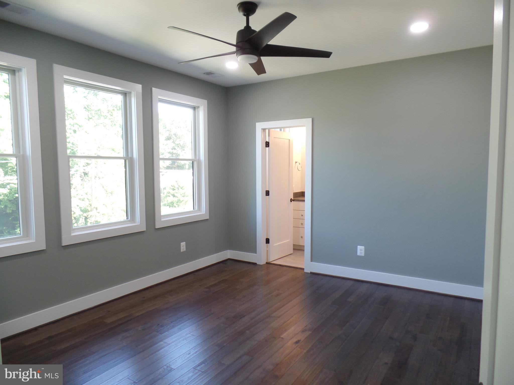 PIMMIT HILLS - Residential