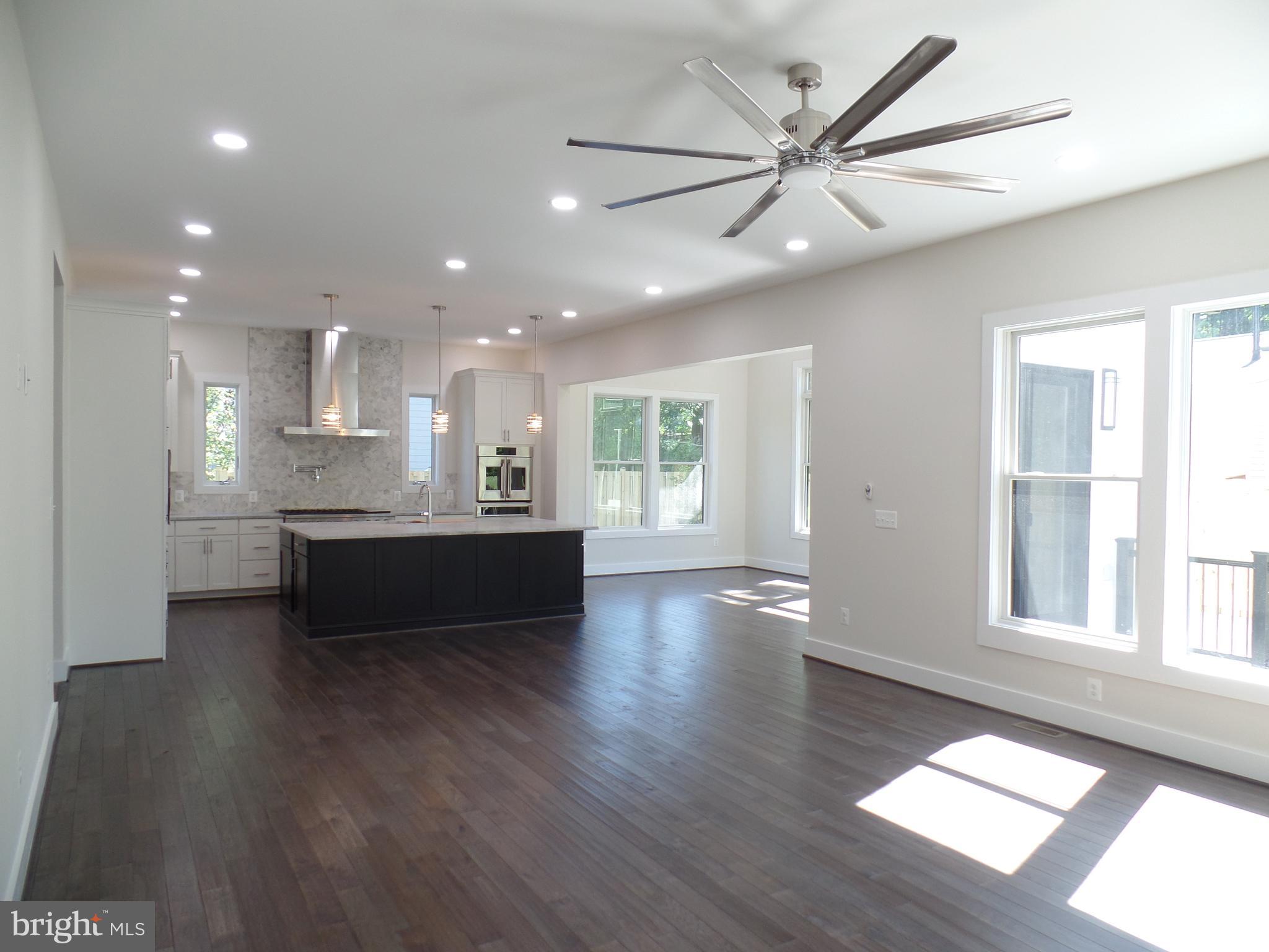 PIMMIT HILLS - Residential