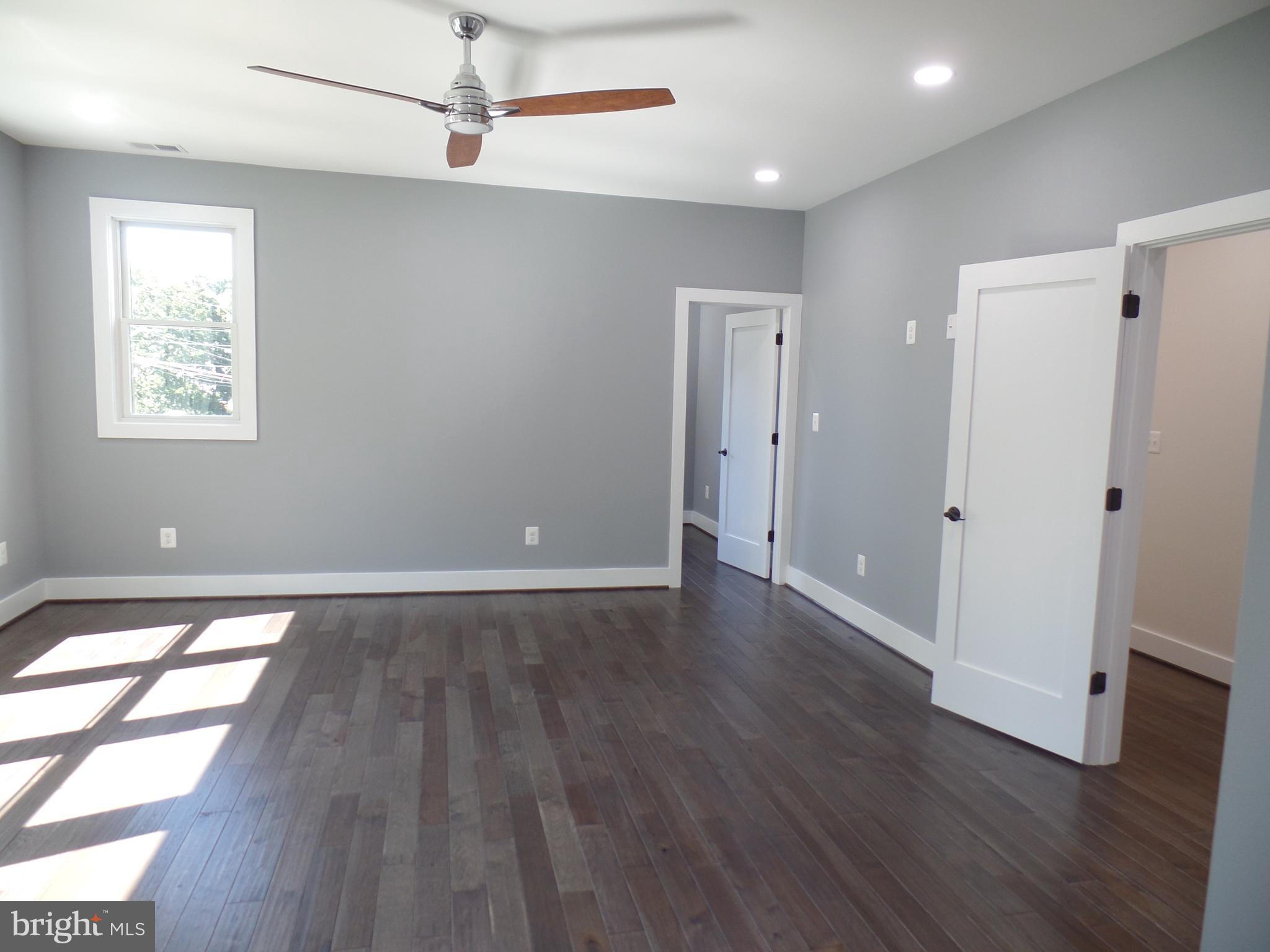 PIMMIT HILLS - Residential