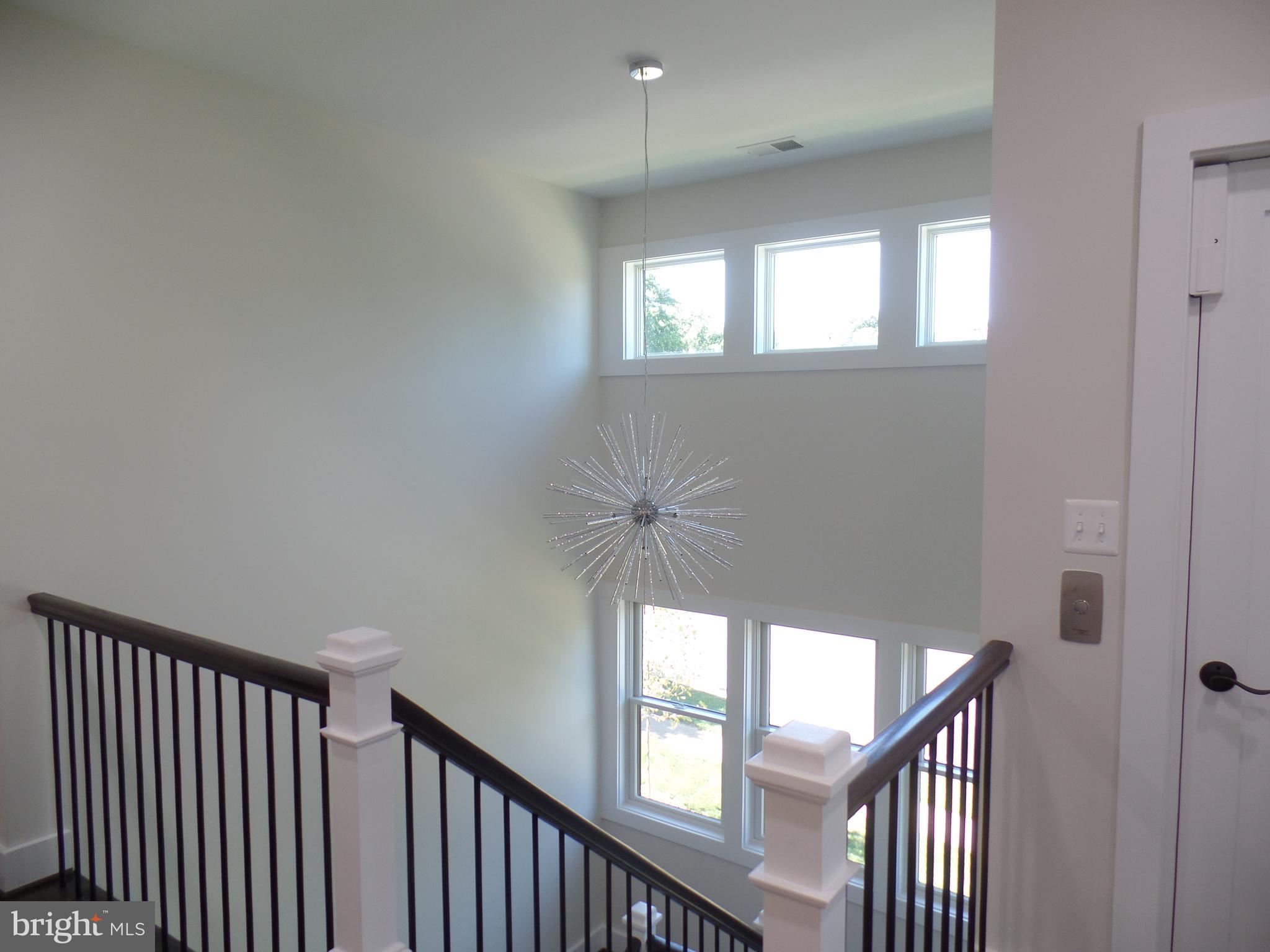 PIMMIT HILLS - Residential