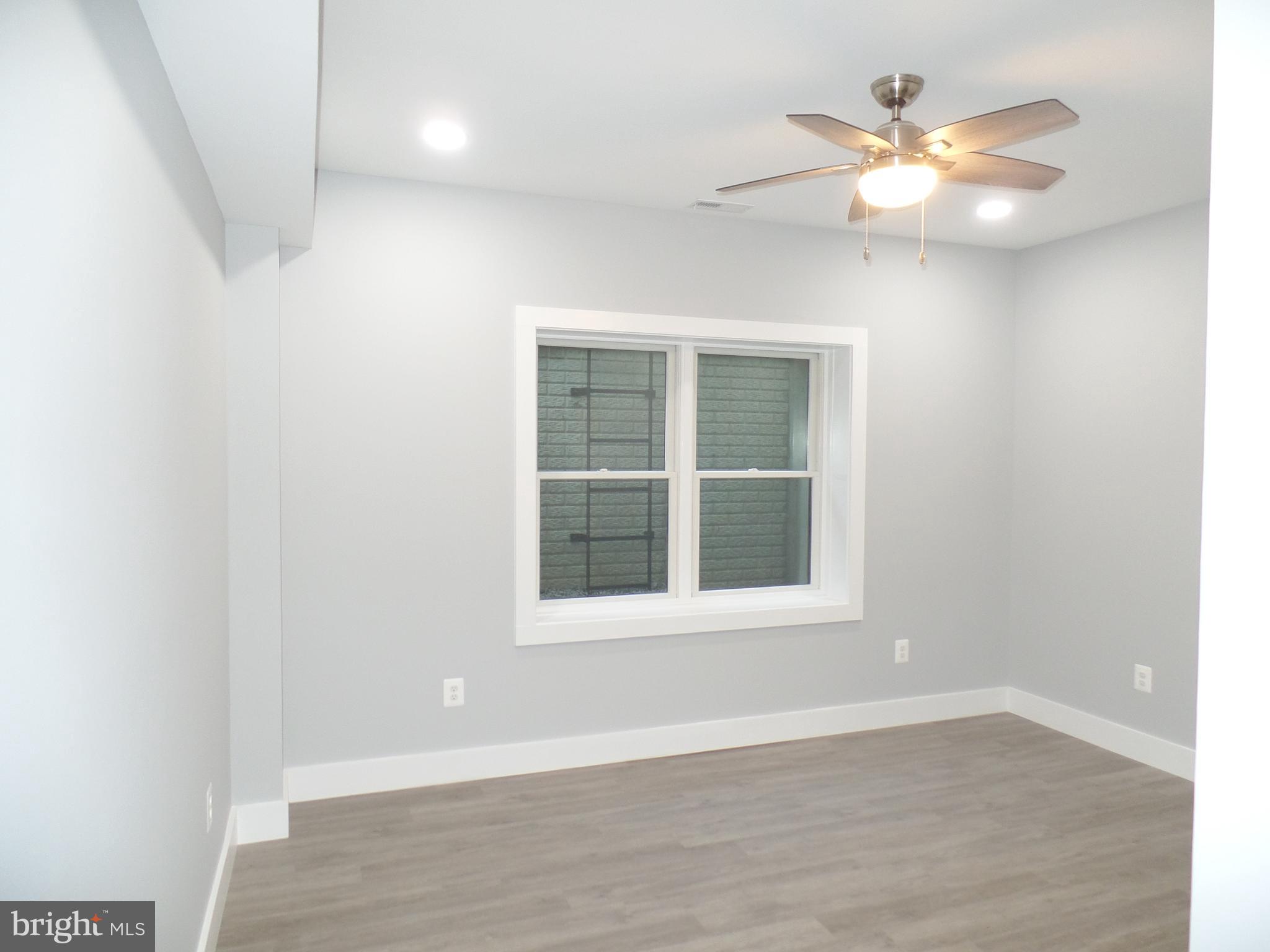 PIMMIT HILLS - Residential