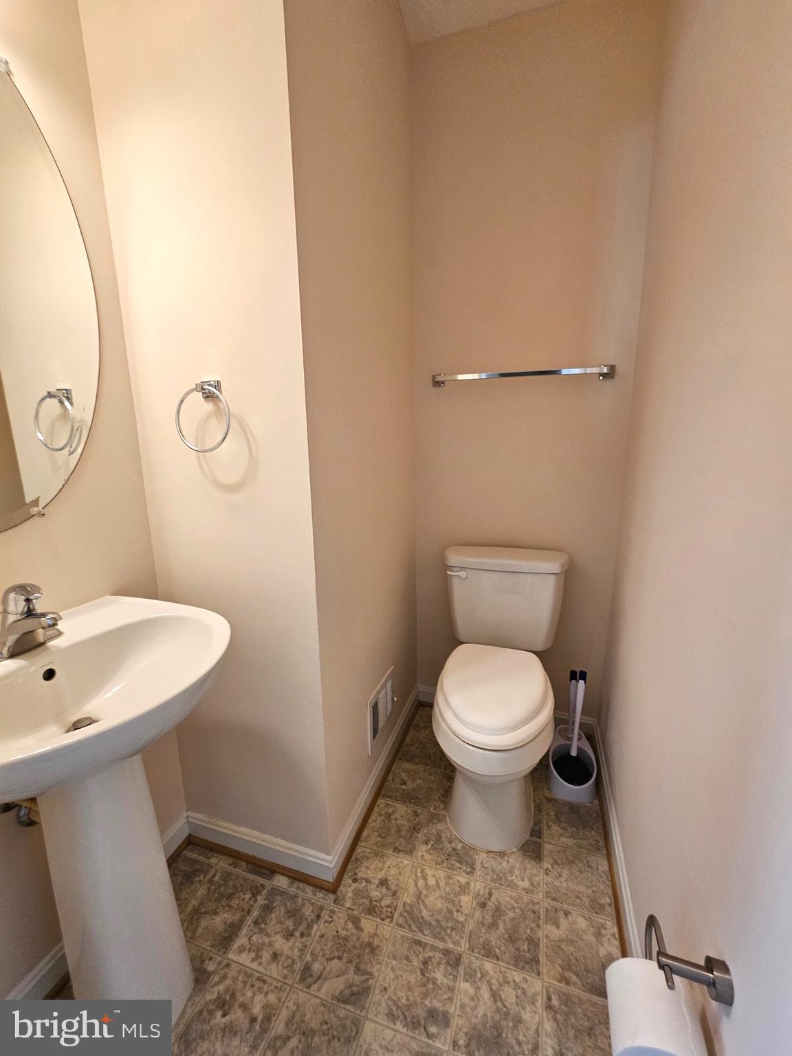 HIGHPOINT OF CULPEPER - Residential Lease