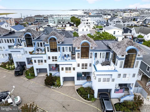 525 Engleside Avenue, Beach Haven, NJ MLS: NJOC2044386