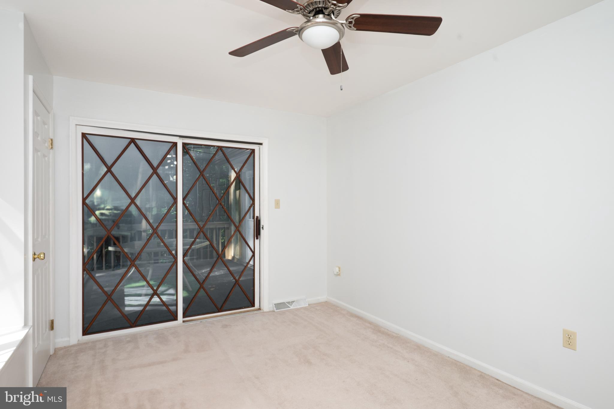 ANGELICA WOODS - Residential