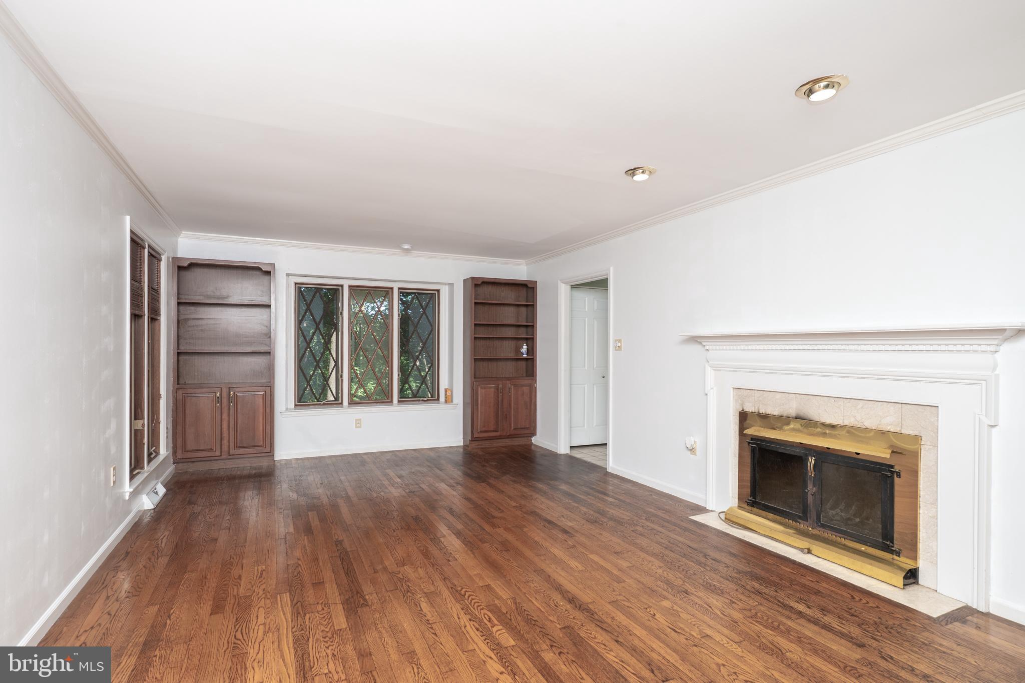 ANGELICA WOODS - Residential