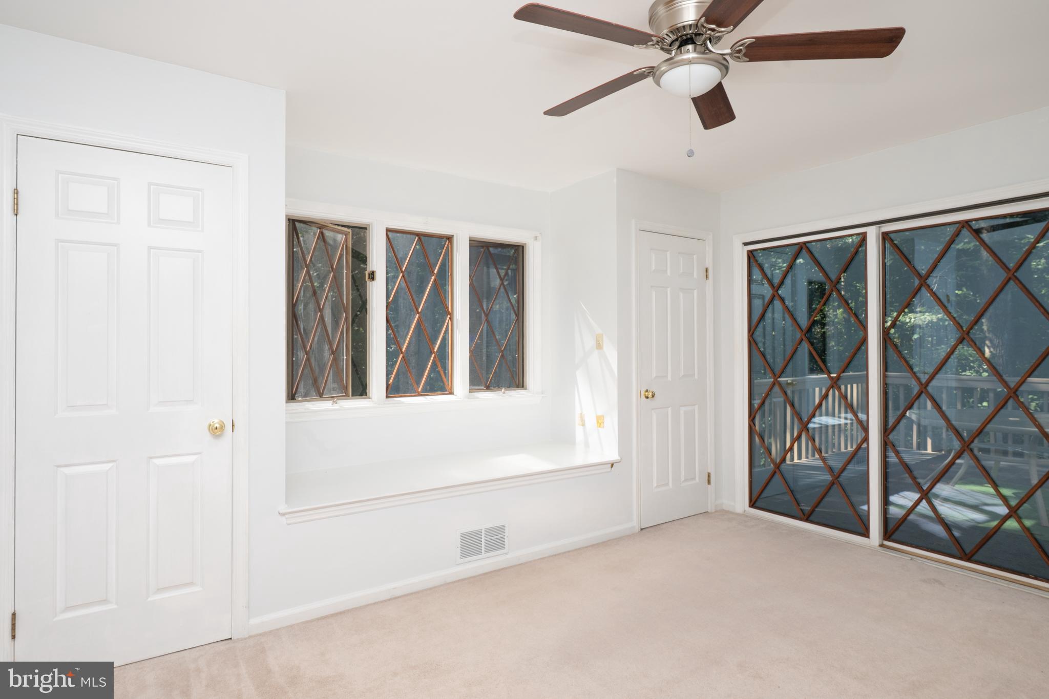 ANGELICA WOODS - Residential