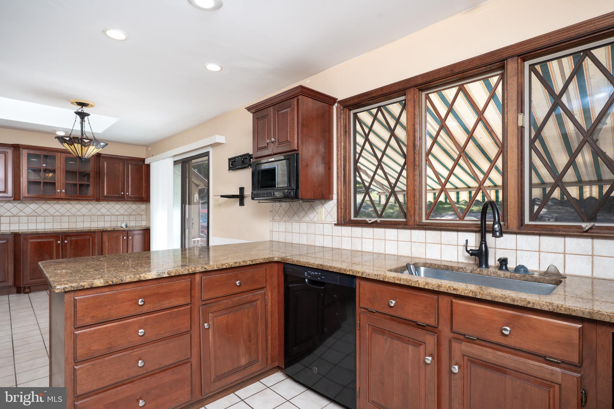 ANGELICA WOODS - Residential