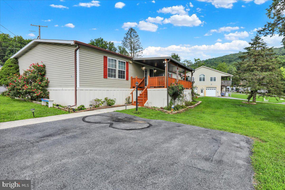 2461 ELIZABETH AVENUE B-01
