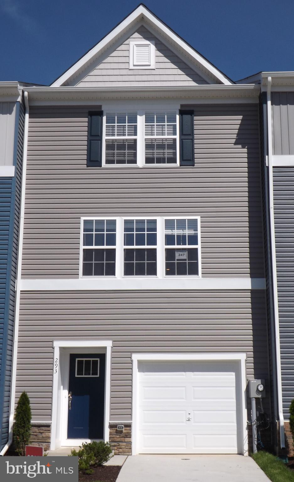 BERKELEY RIDGE - Residential Lease