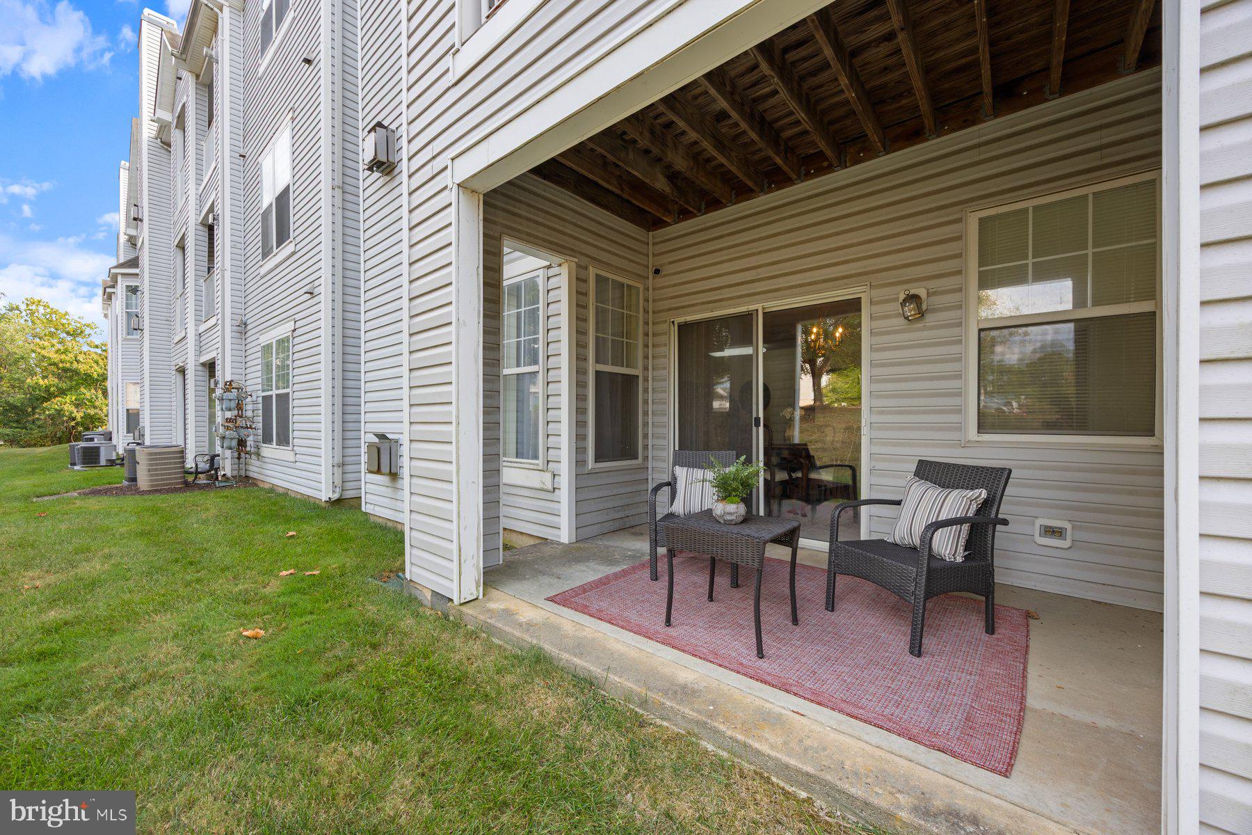 DEVON COURT - Residential