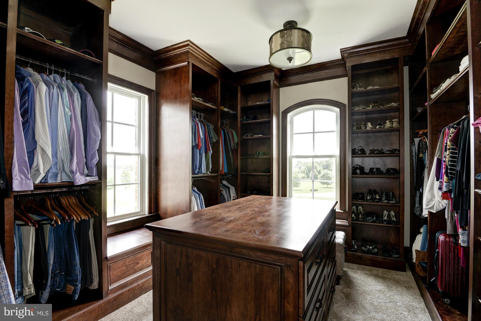 GRENATA - Residential