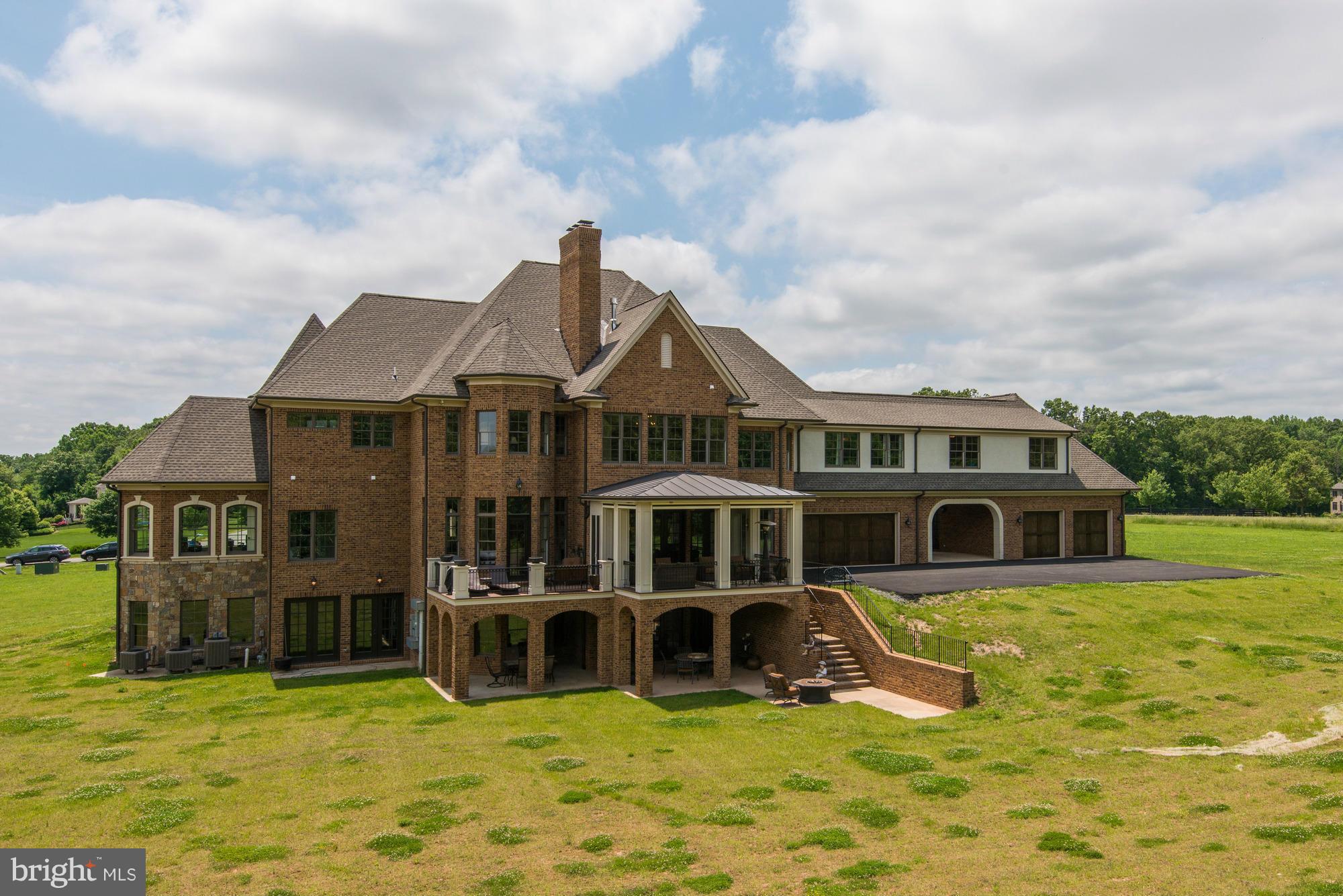 GRENATA - Residential