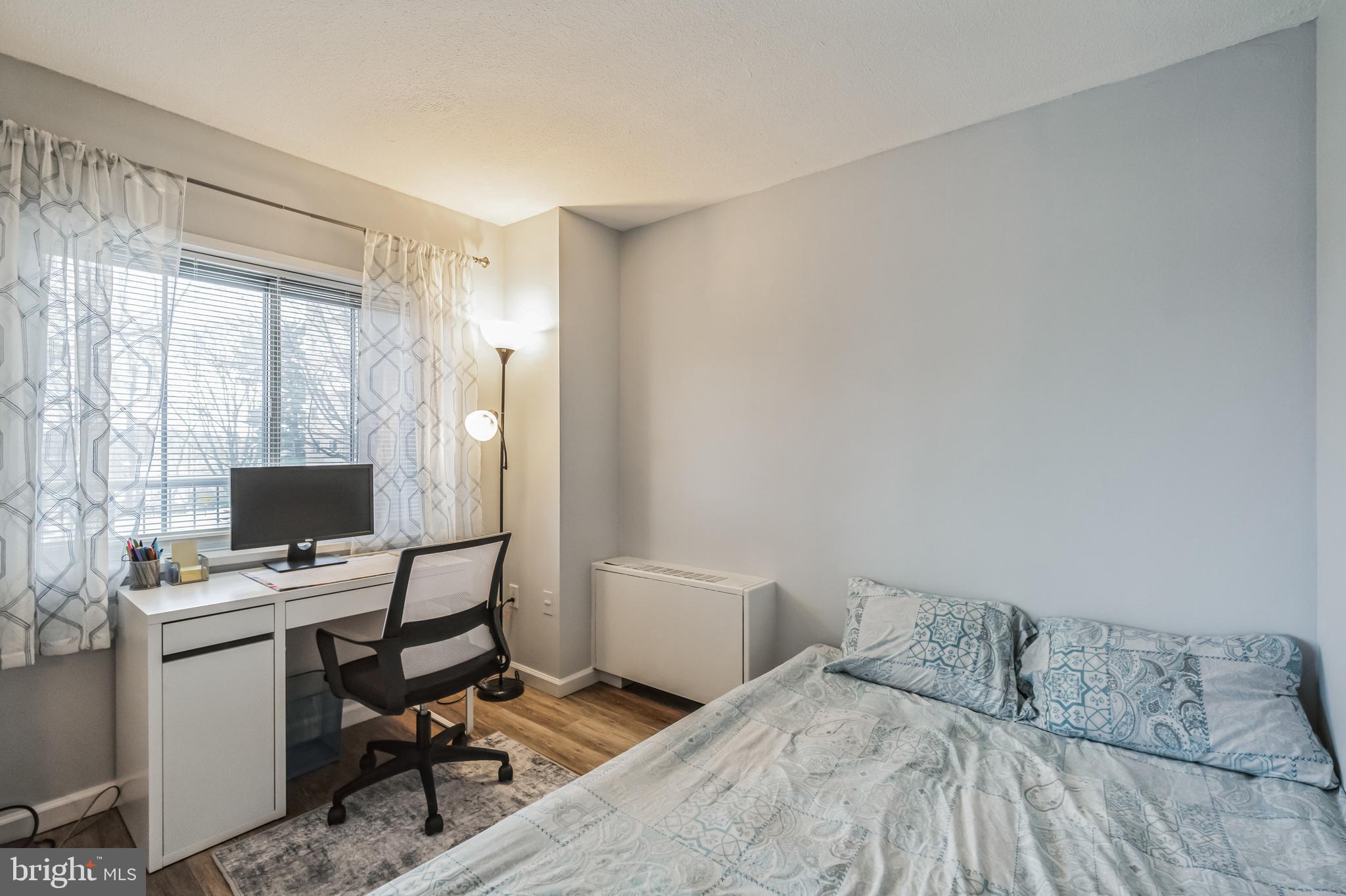 JENKINTOWN - Residential