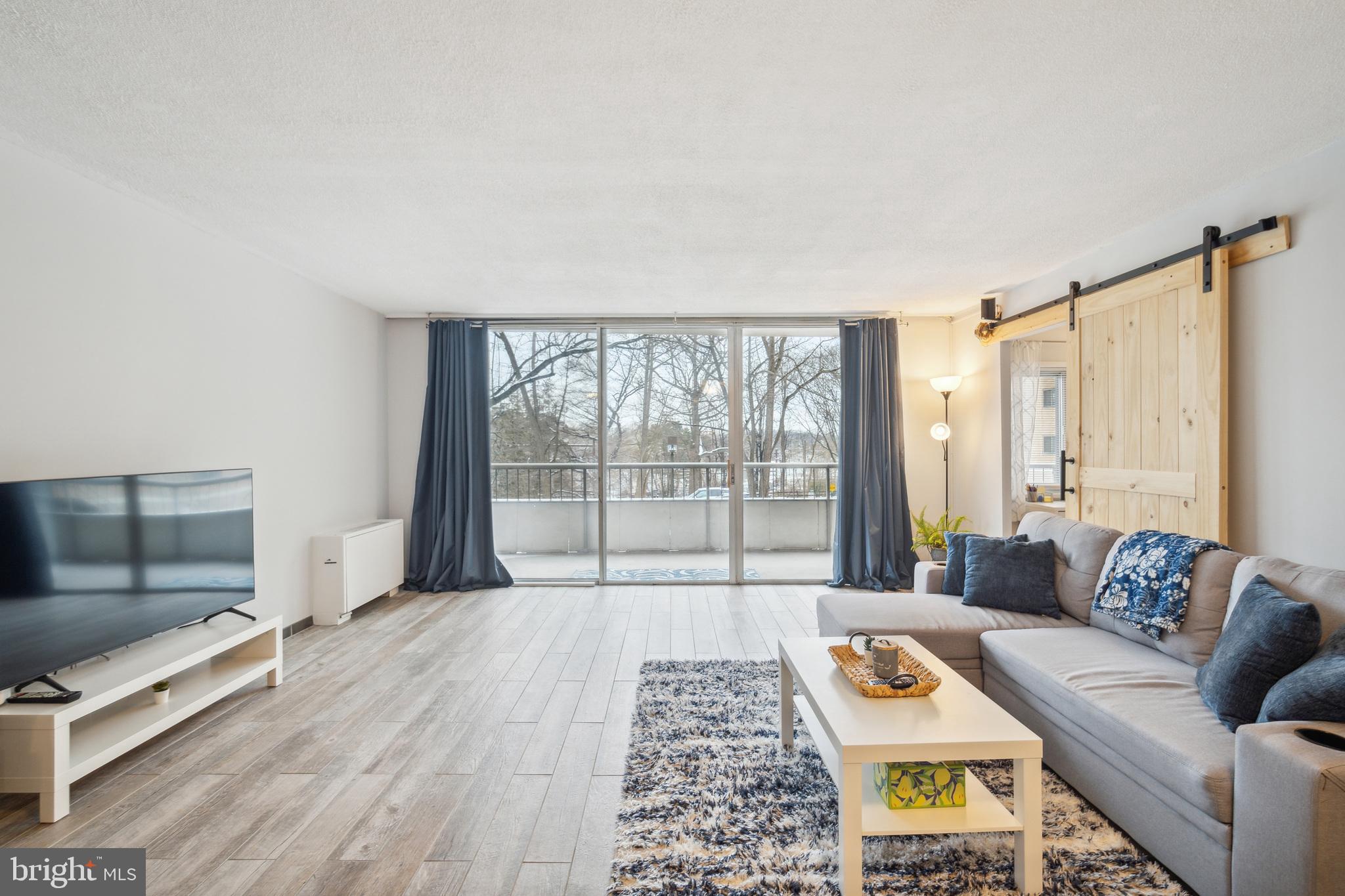 JENKINTOWN - Residential
