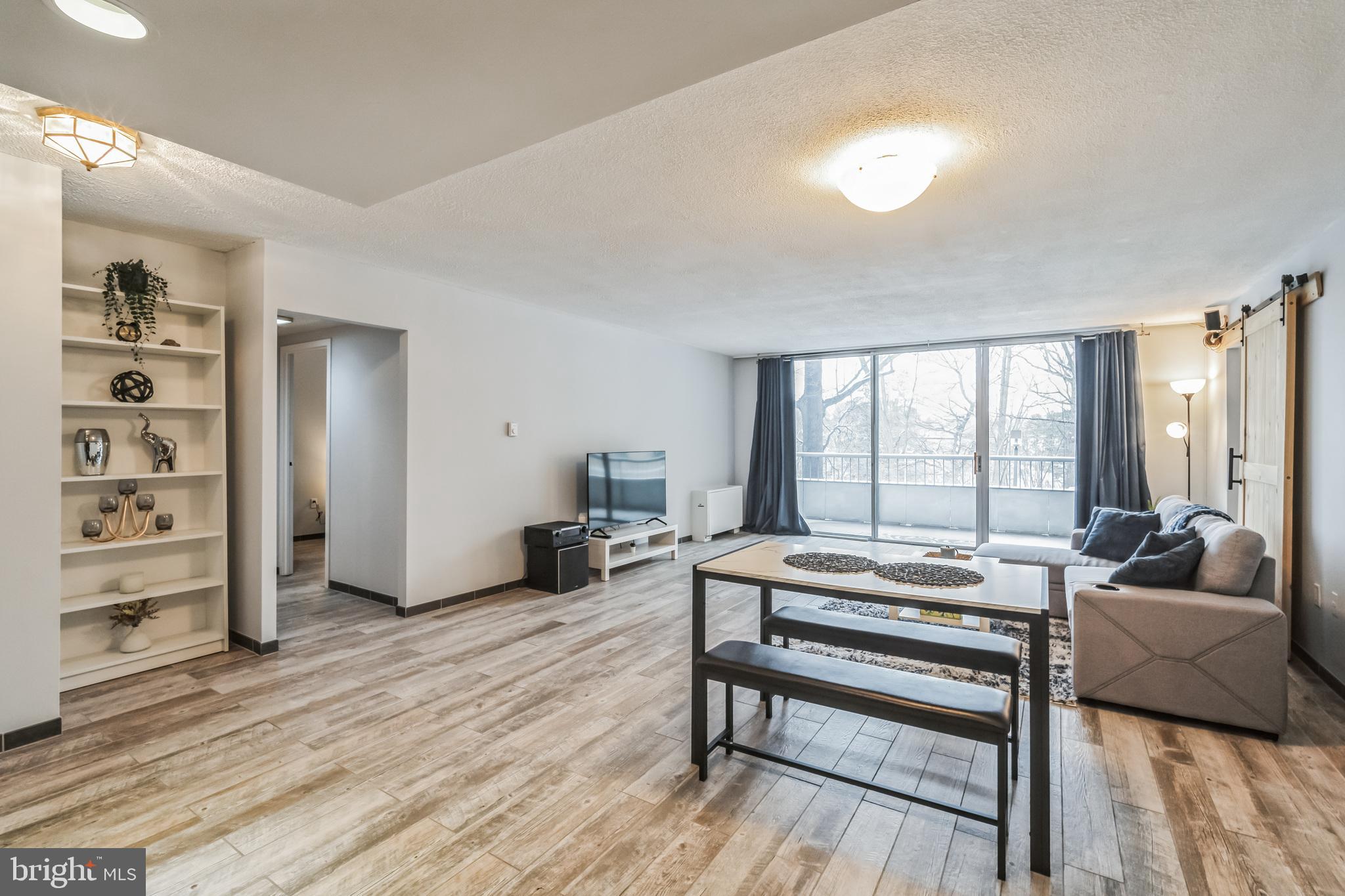 JENKINTOWN - Residential