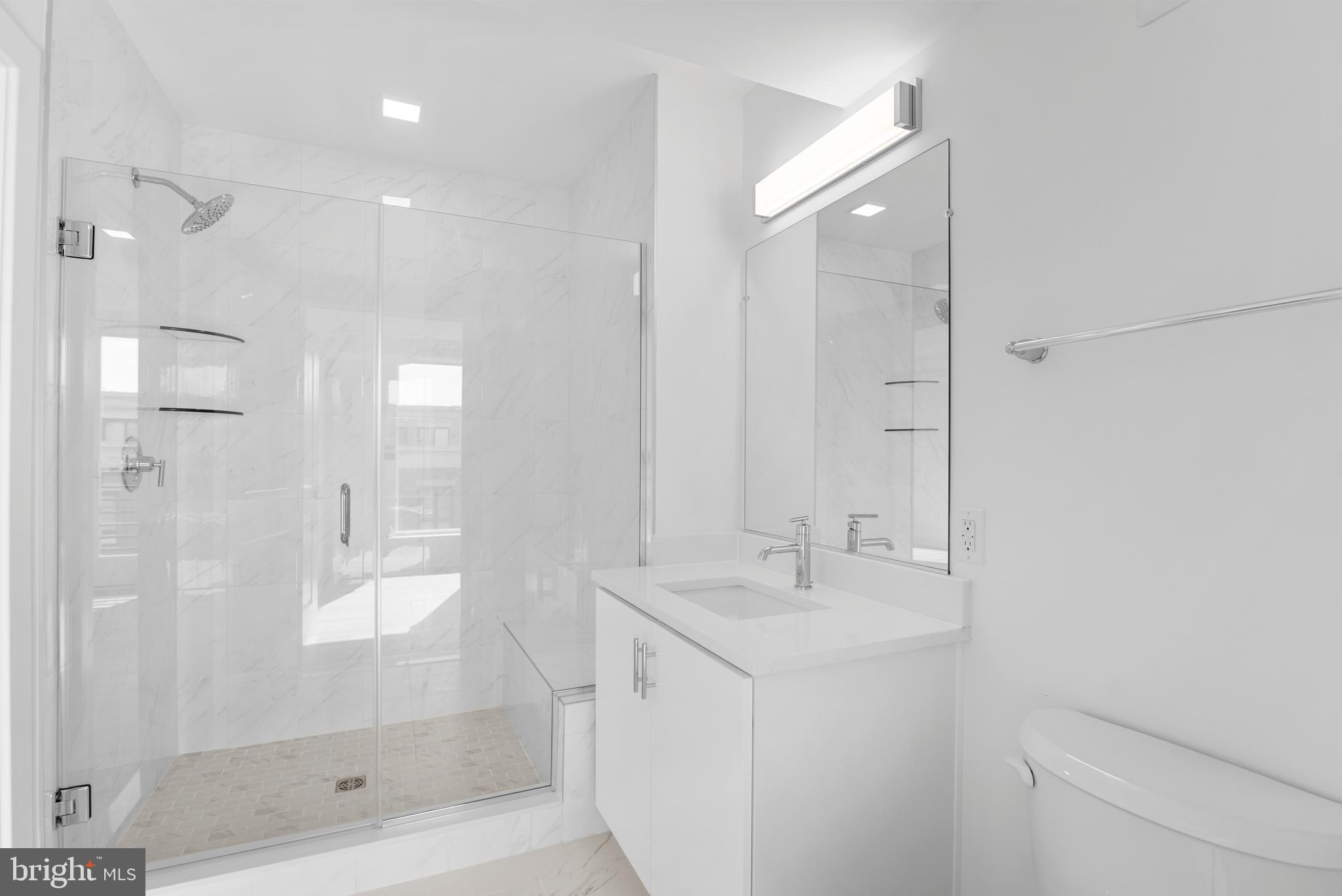 OLD TOWN ALEXANDRIA - Residential Lease