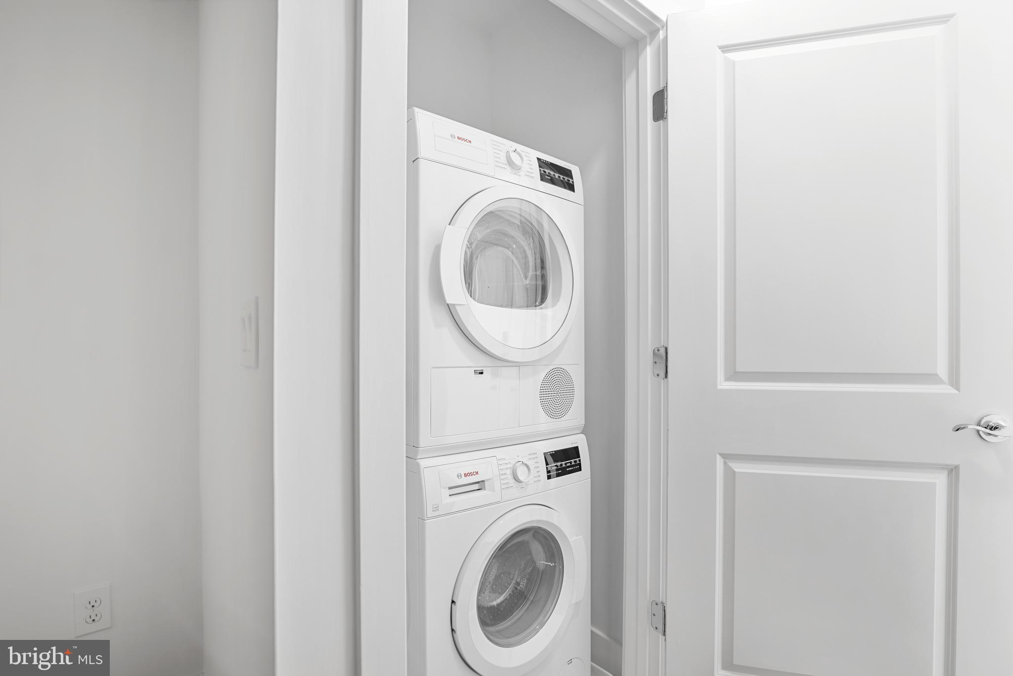 OLD TOWN ALEXANDRIA - Residential Lease