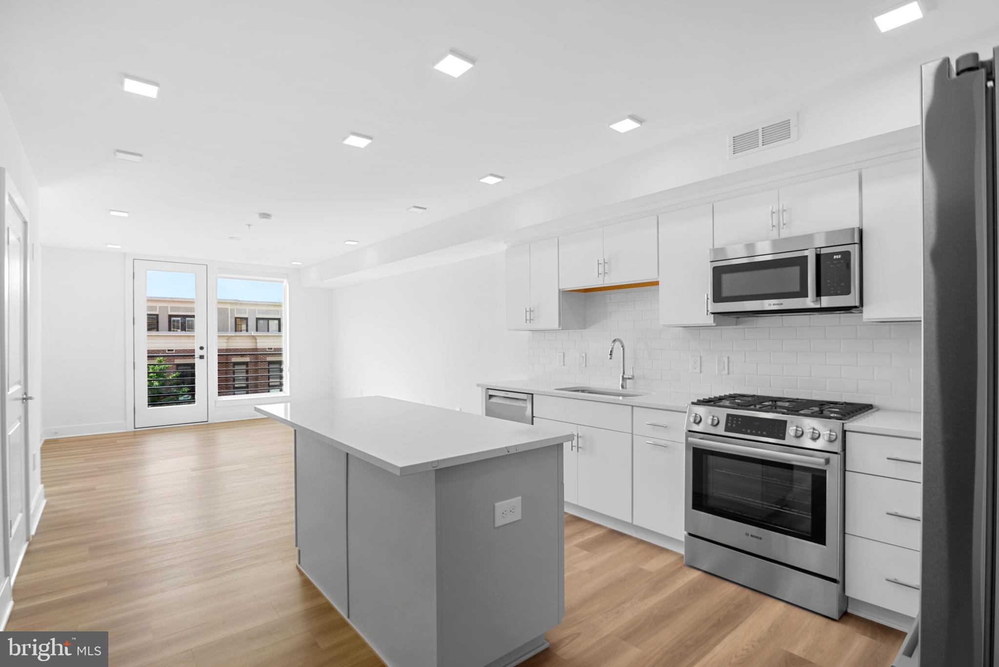 OLD TOWN ALEXANDRIA - Residential Lease