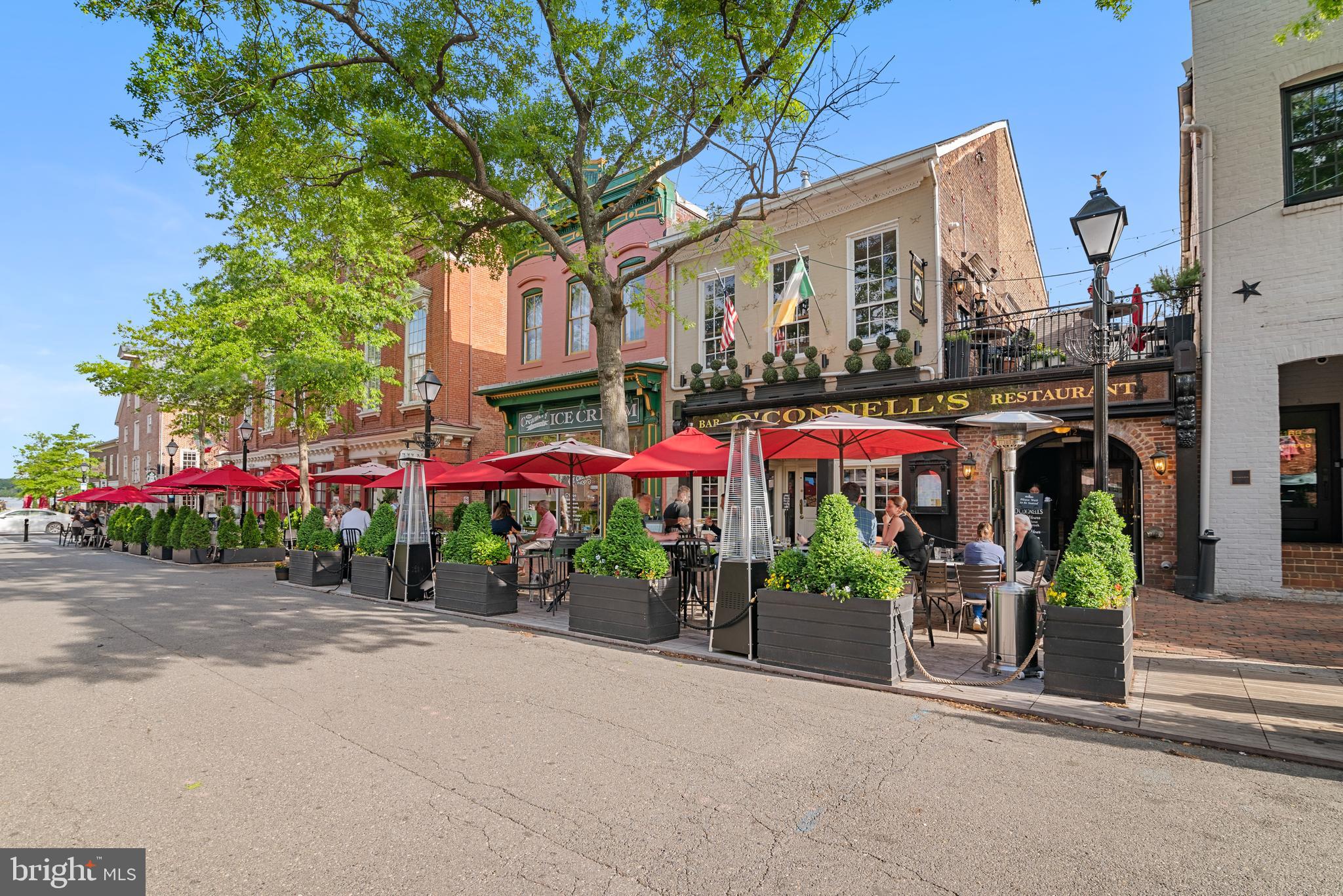 OLD TOWN ALEXANDRIA - Residential Lease