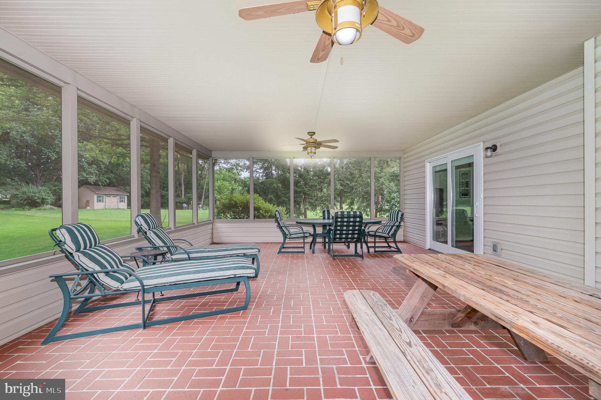 STONECREST - Residential