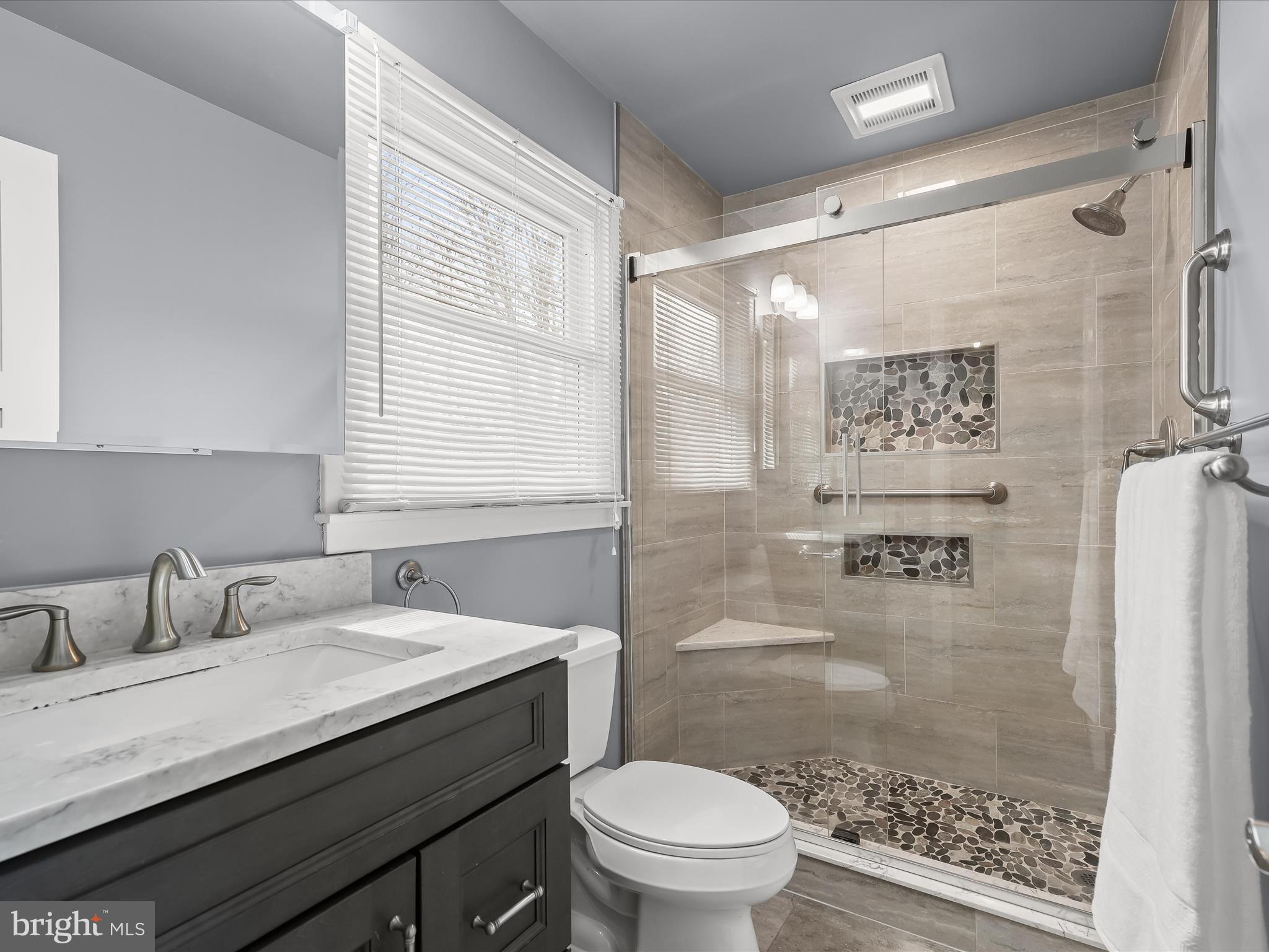 WOODBRIDGE VALLEY - Residential