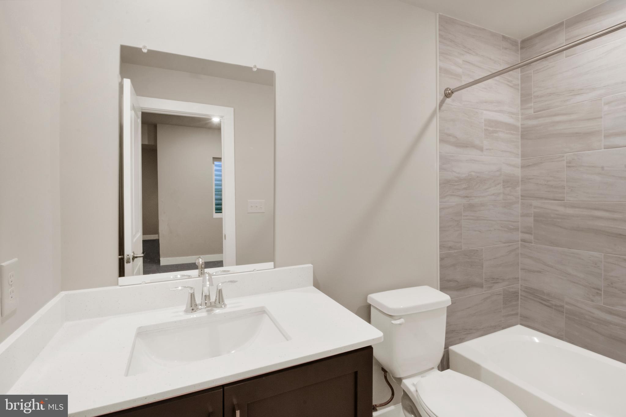 FARM VIEW - Residential