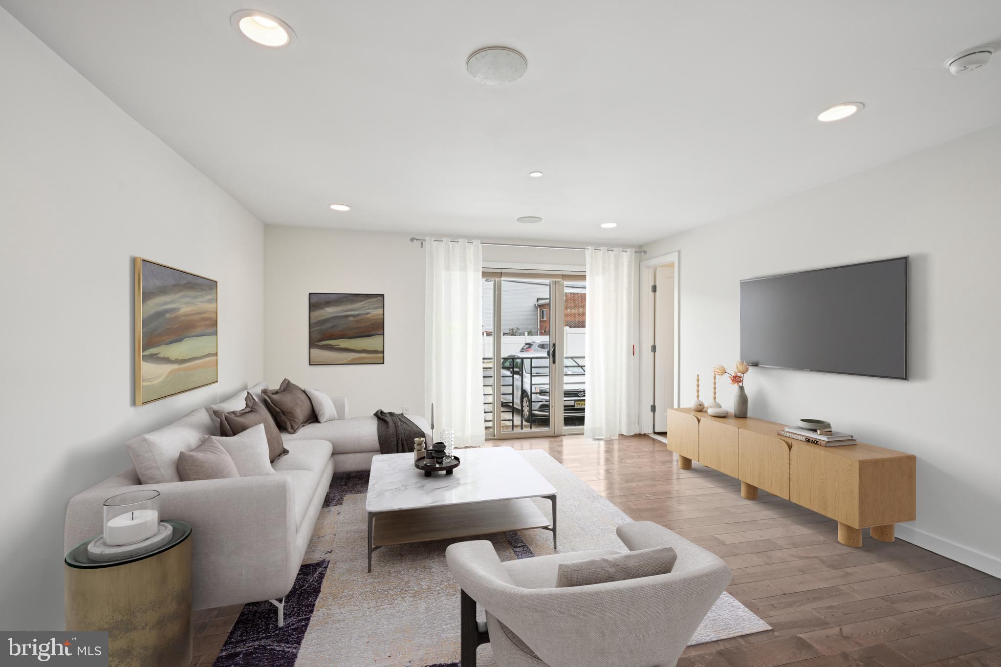 FAIRMOUNT - Residential