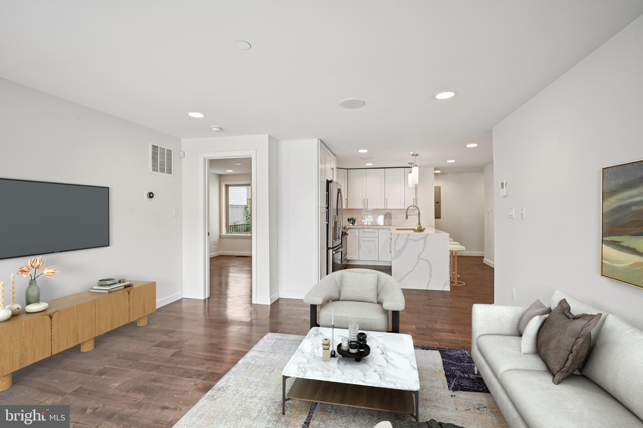 FAIRMOUNT - Residential