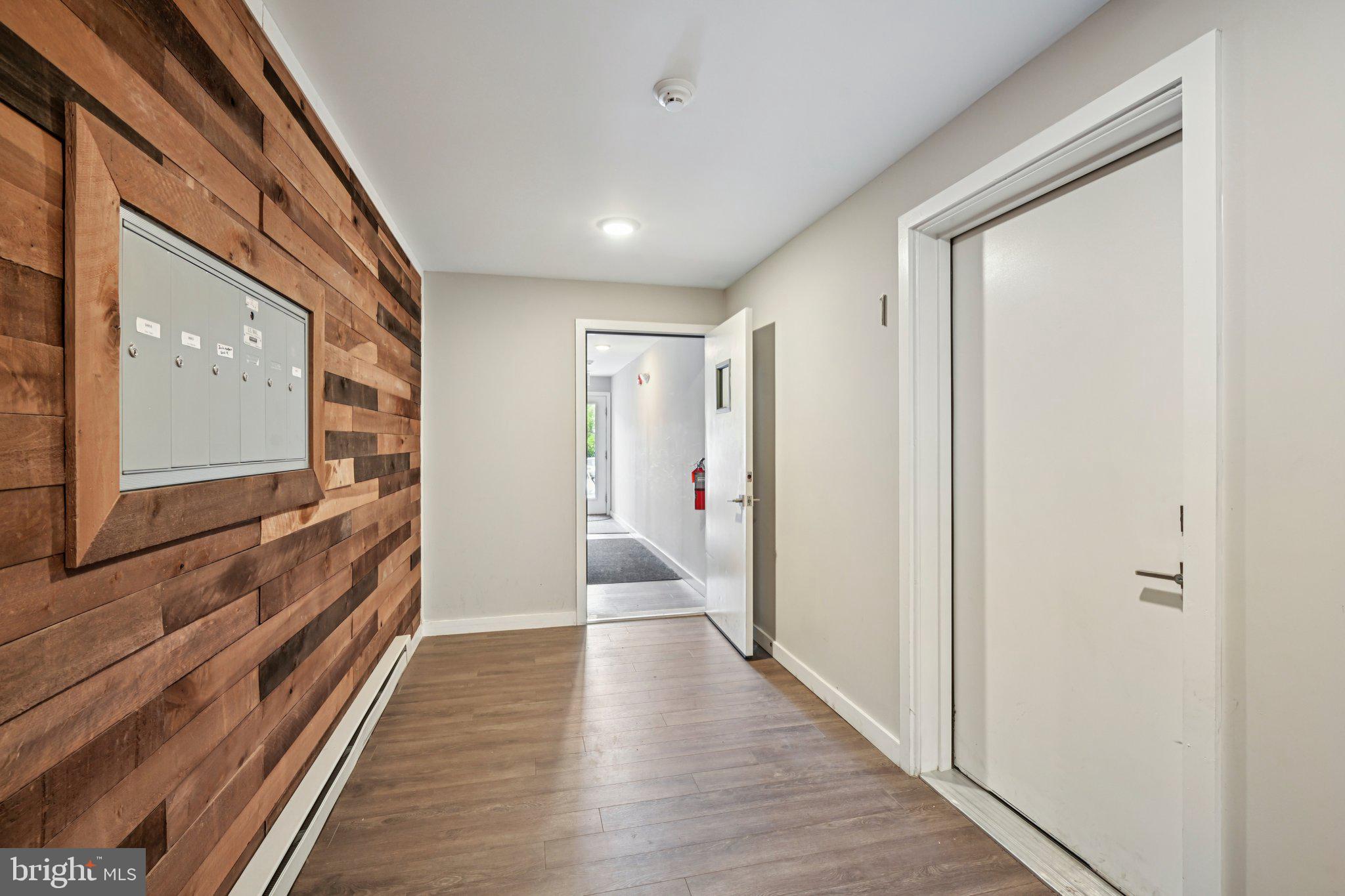 FAIRMOUNT - Residential