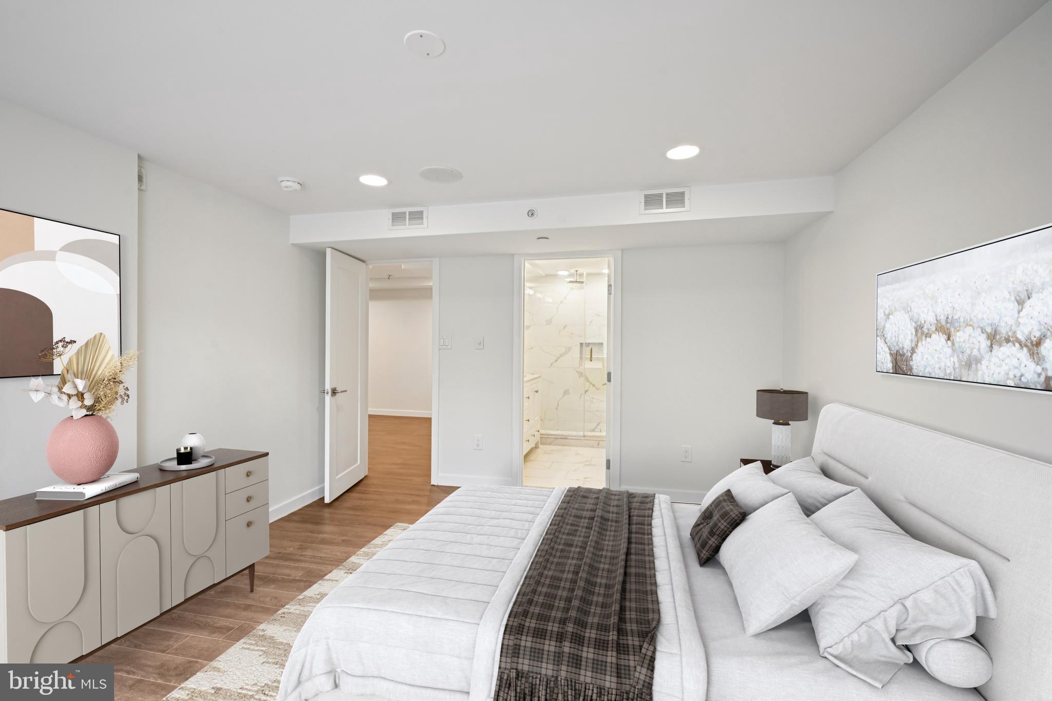 FAIRMOUNT - Residential