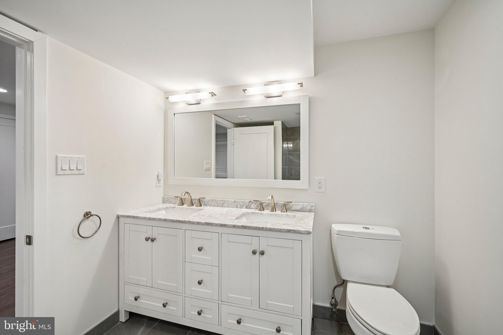 FAIRMOUNT - Residential