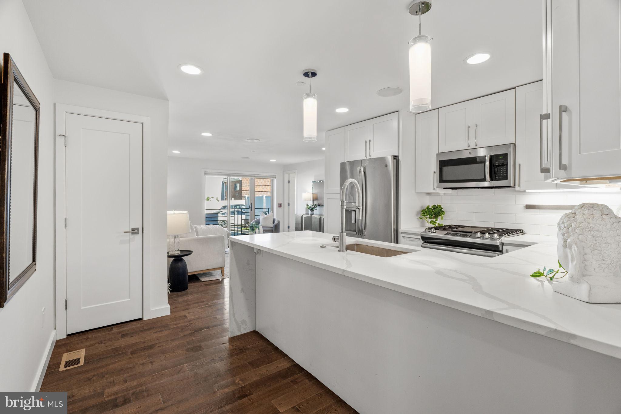 753 N 20TH STREET 55 1