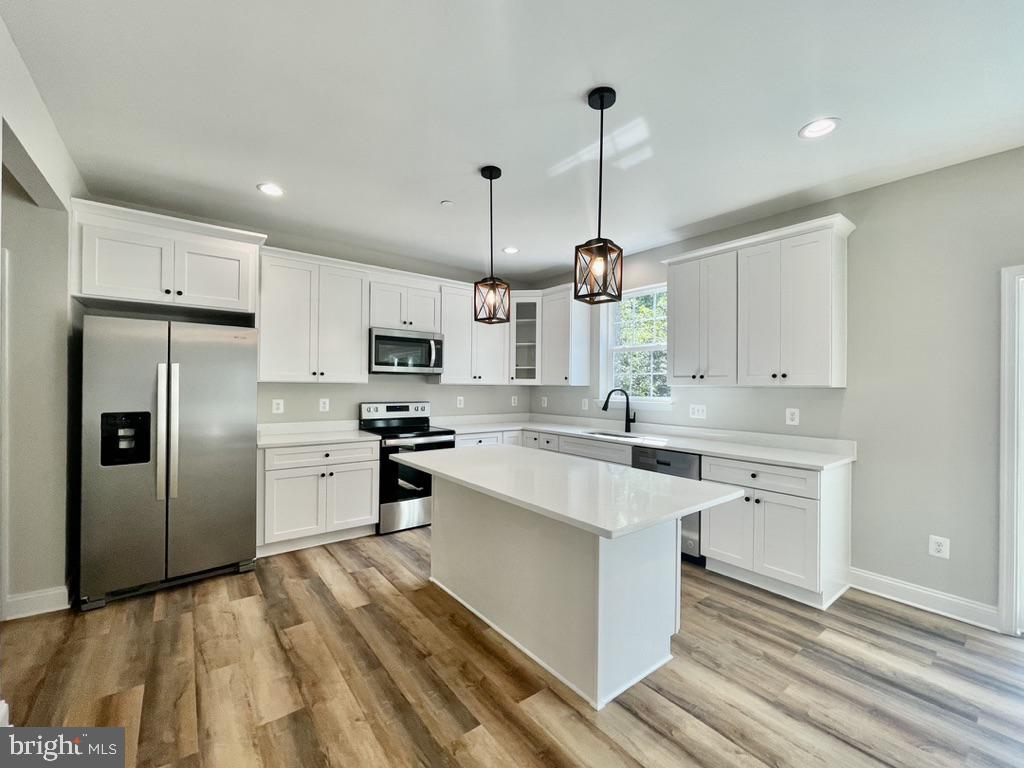 MAPLE RUN - Residential