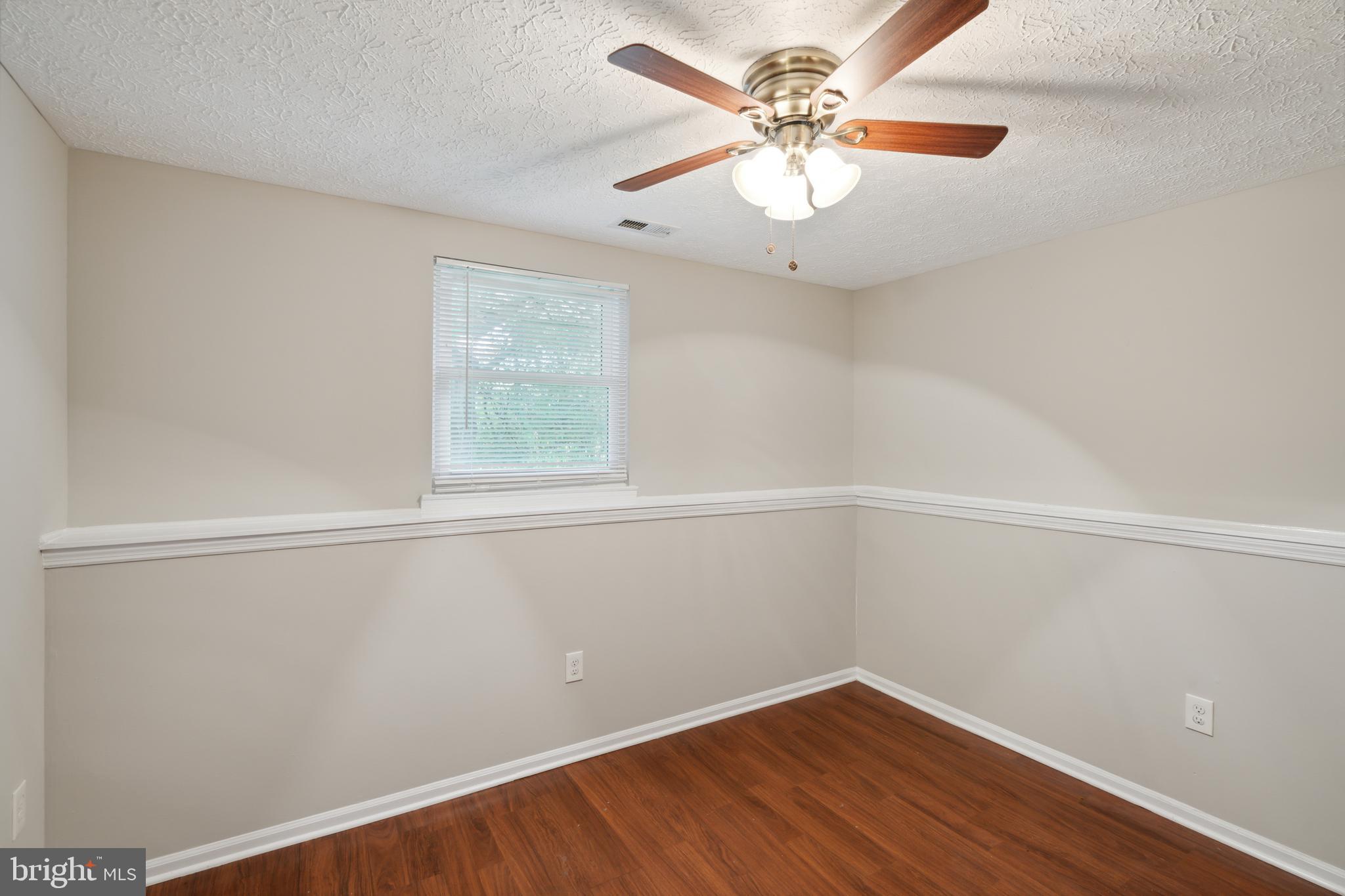 WOODBRIDGE CENTER - Residential