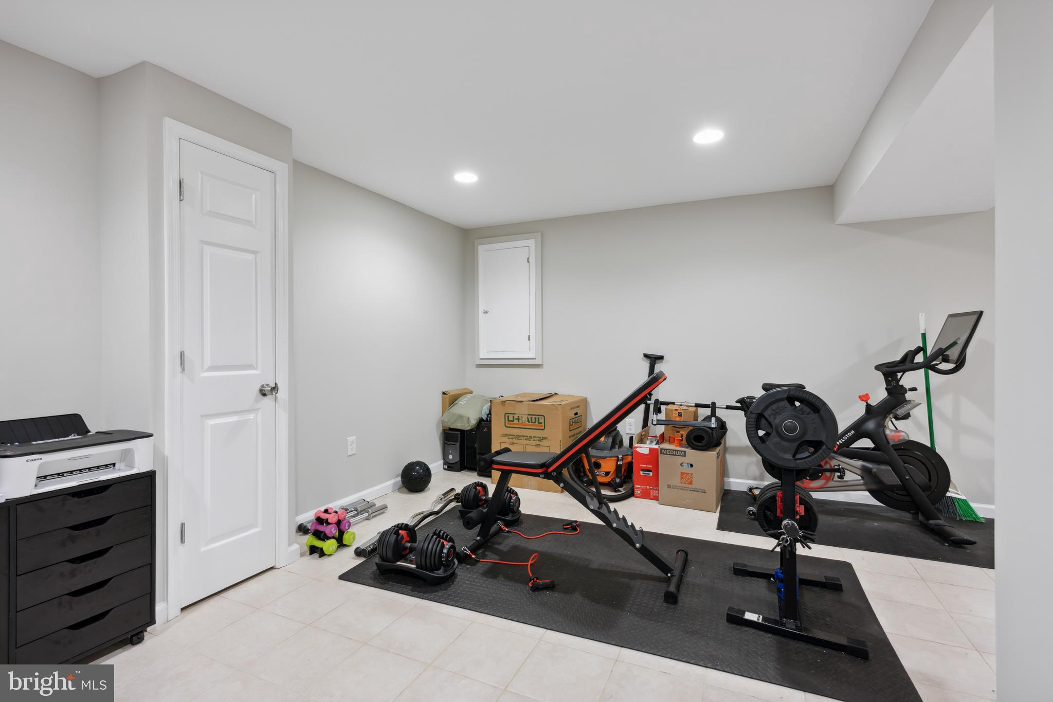 WOODBRIDGE CENTER - Residential