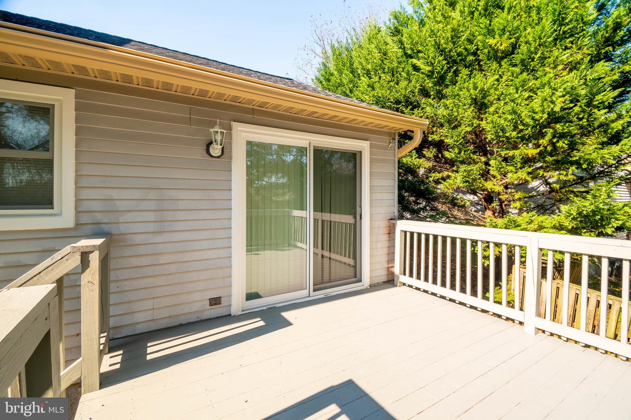 WOODBRIDGE CENTER - Residential