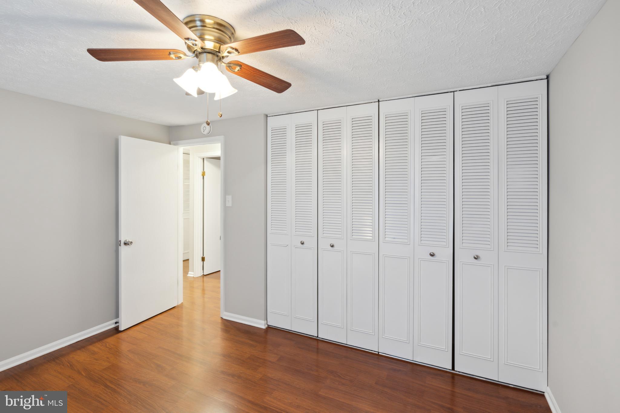 WOODBRIDGE CENTER - Residential