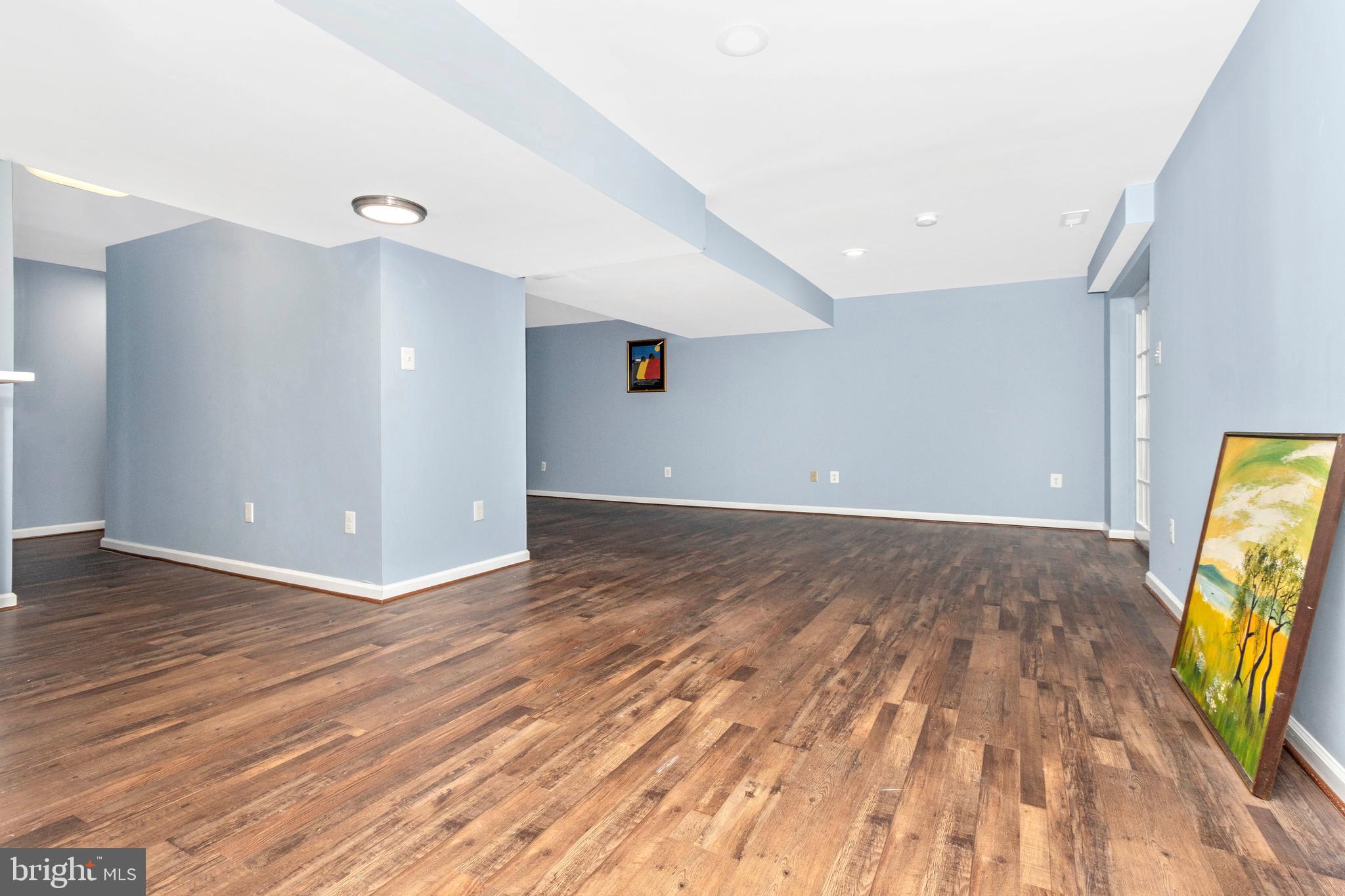 MONTGOMERY MEADOWS - Residential