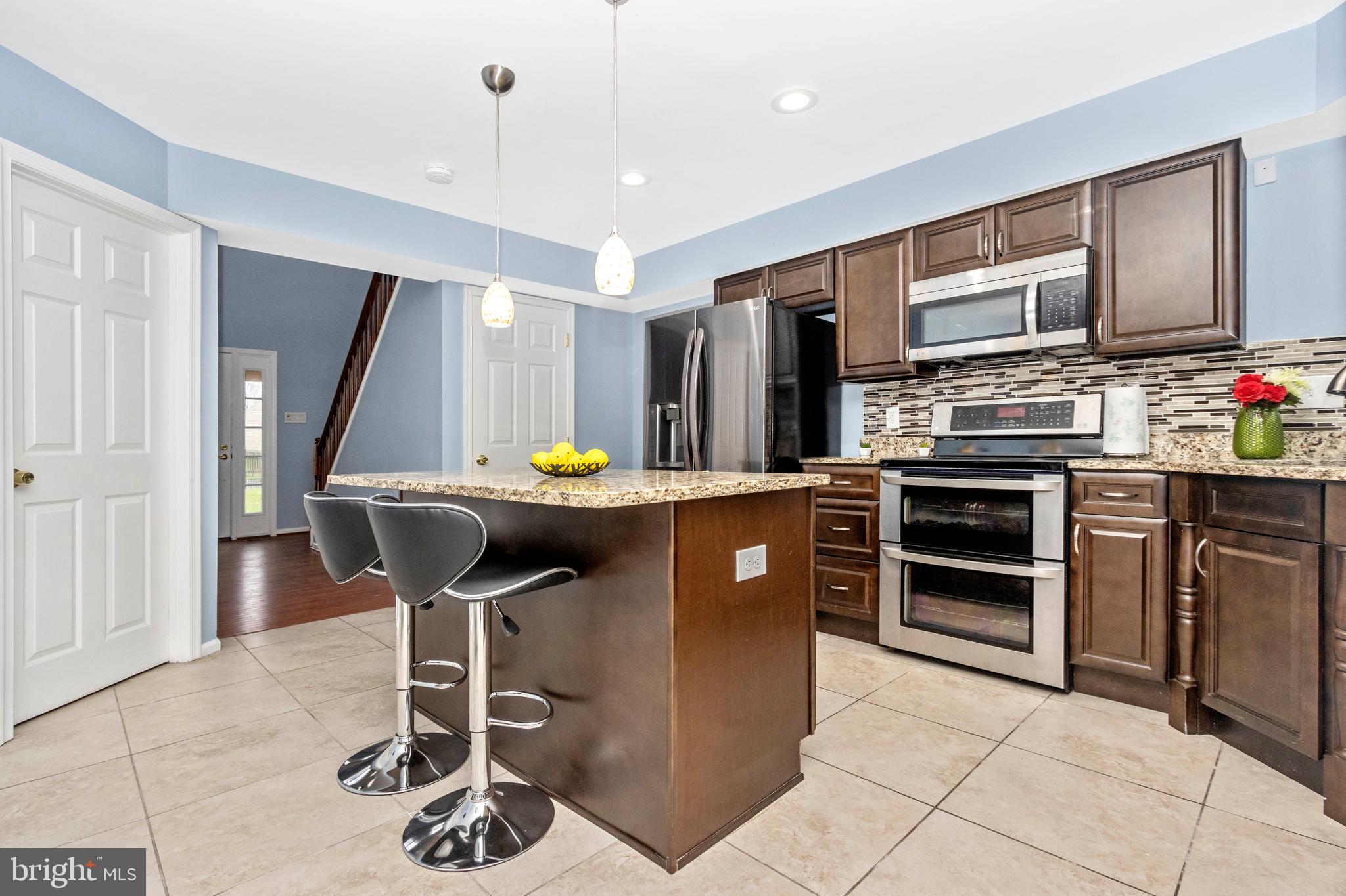 MONTGOMERY MEADOWS - Residential