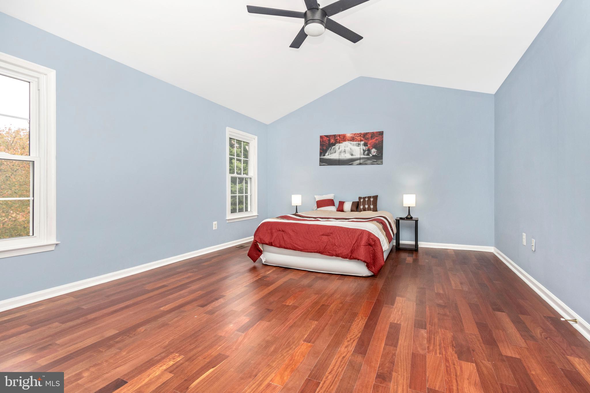 MONTGOMERY MEADOWS - Residential