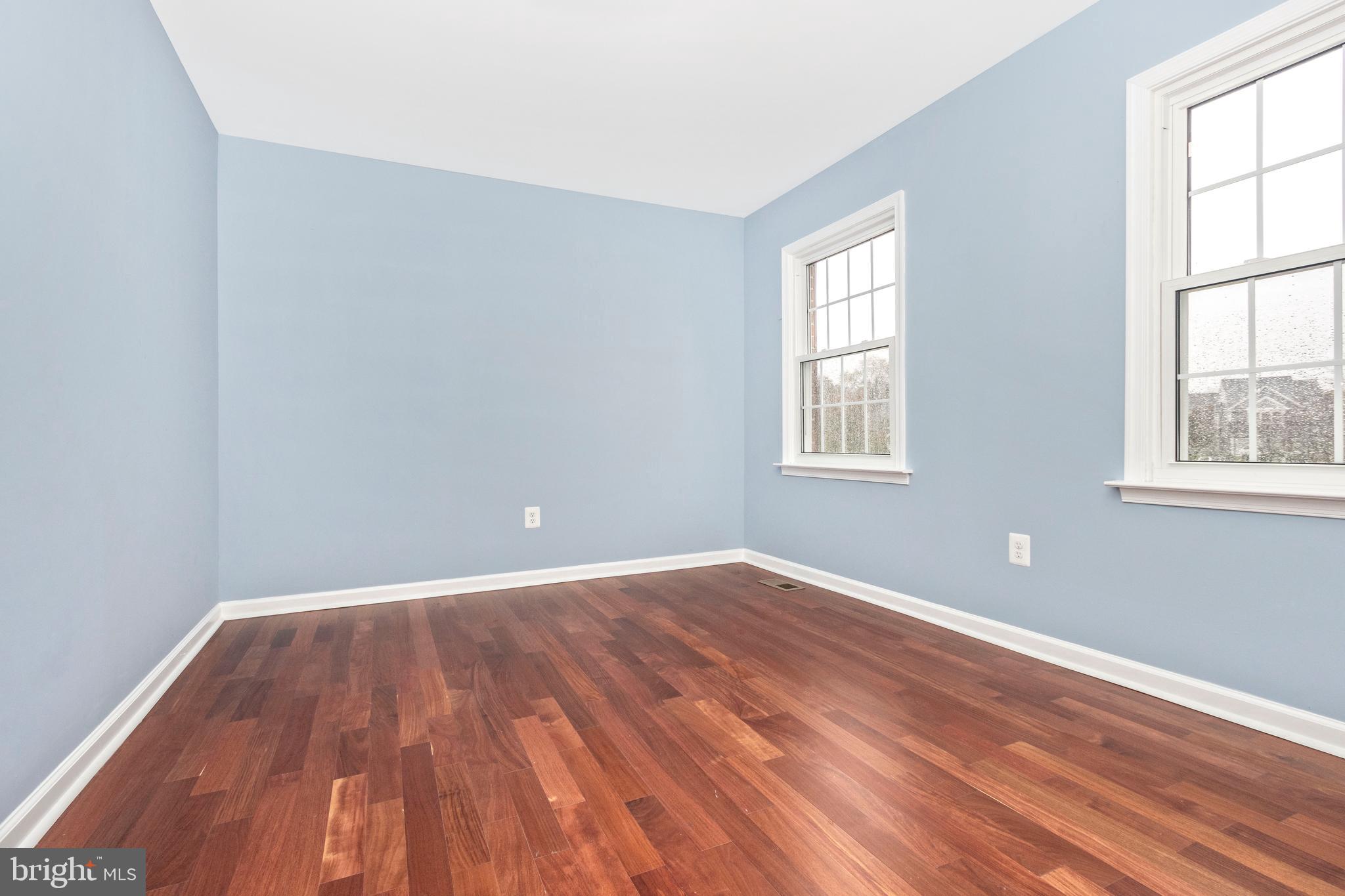 MONTGOMERY MEADOWS - Residential