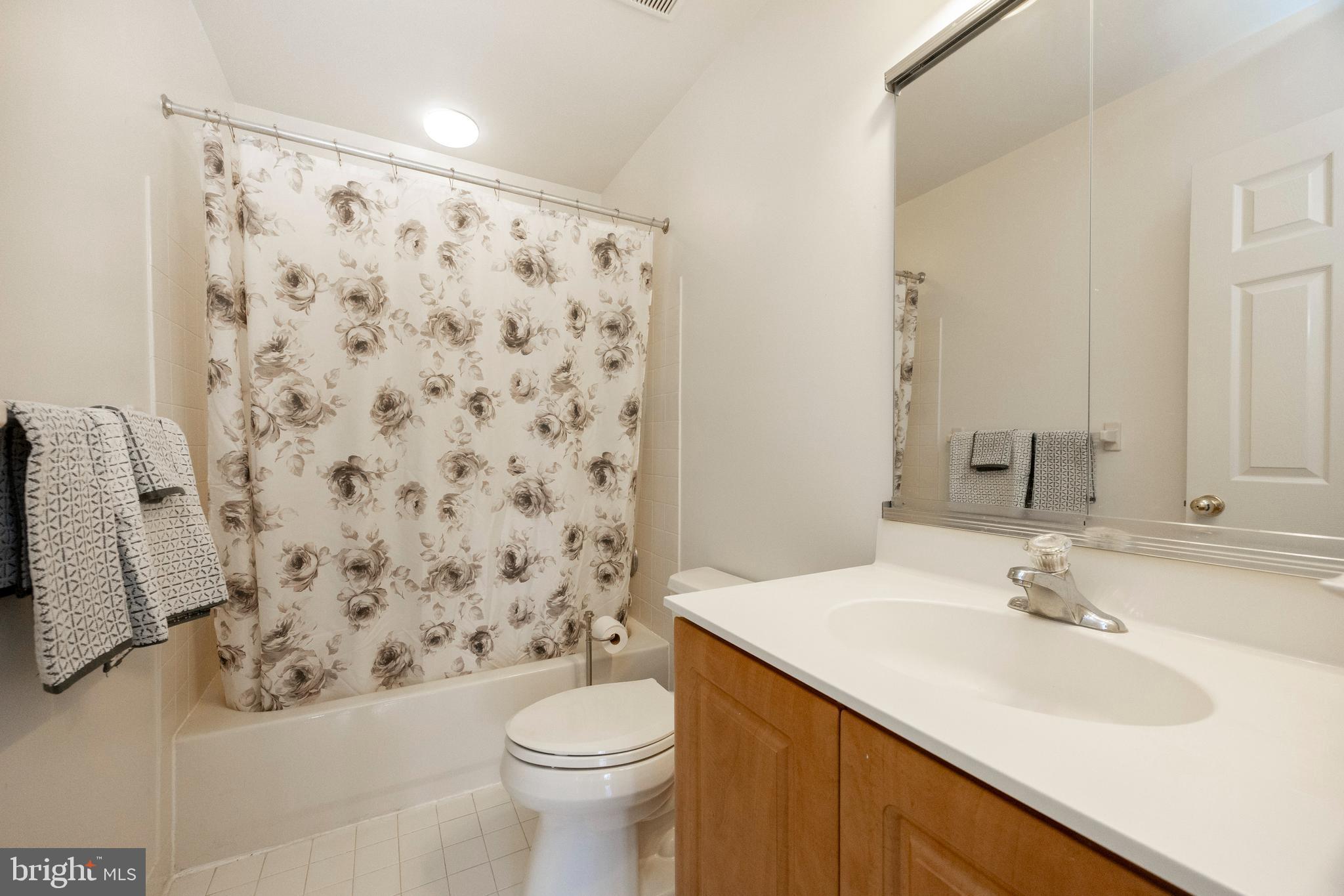 RESERVE AT PENN CRSG - Residential