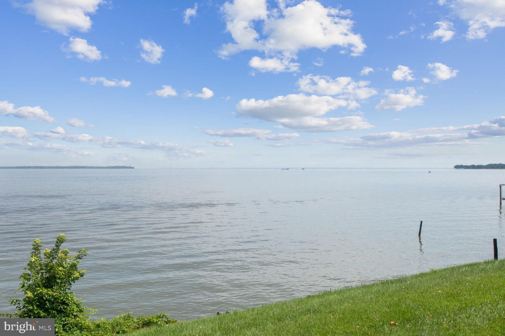 RIVIERA BEACH - Residential