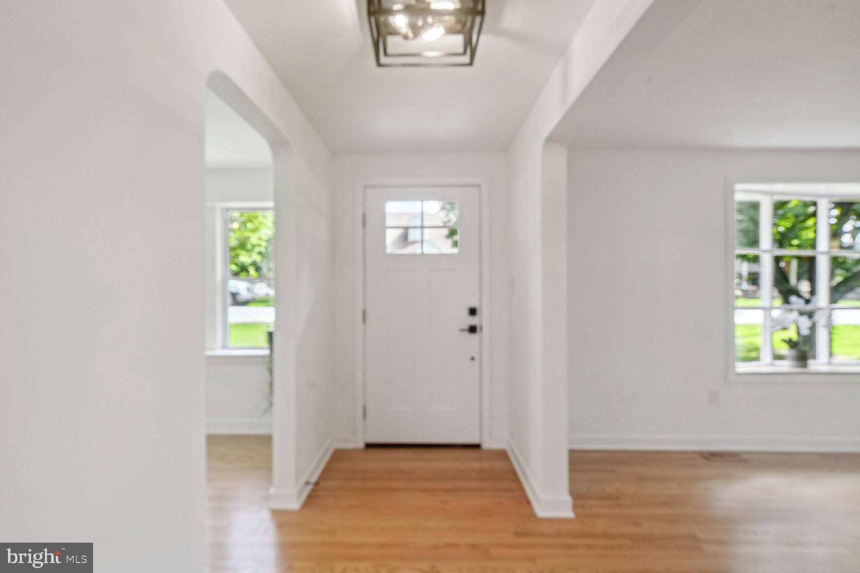 RIVIERA BEACH - Residential