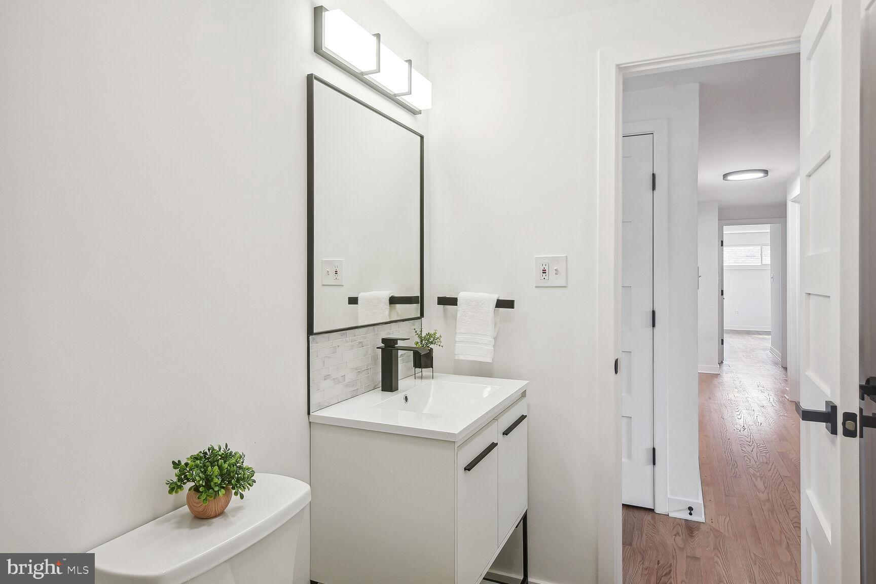 RIVIERA BEACH - Residential