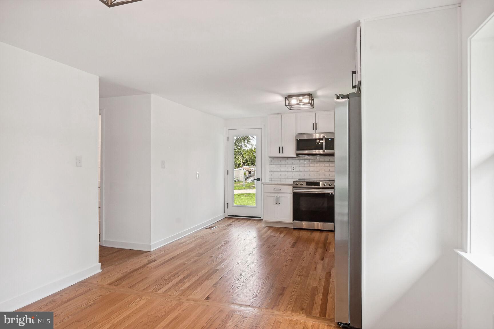 RIVIERA BEACH - Residential