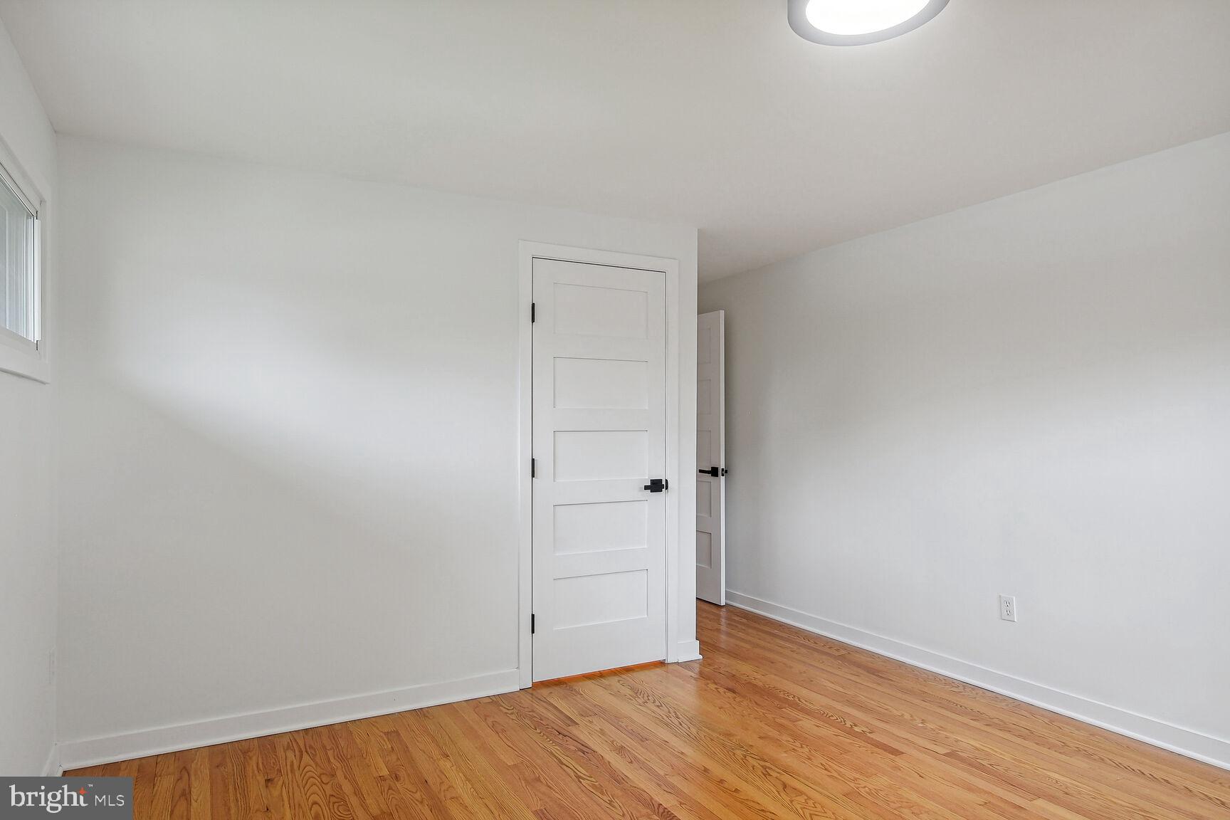 RIVIERA BEACH - Residential