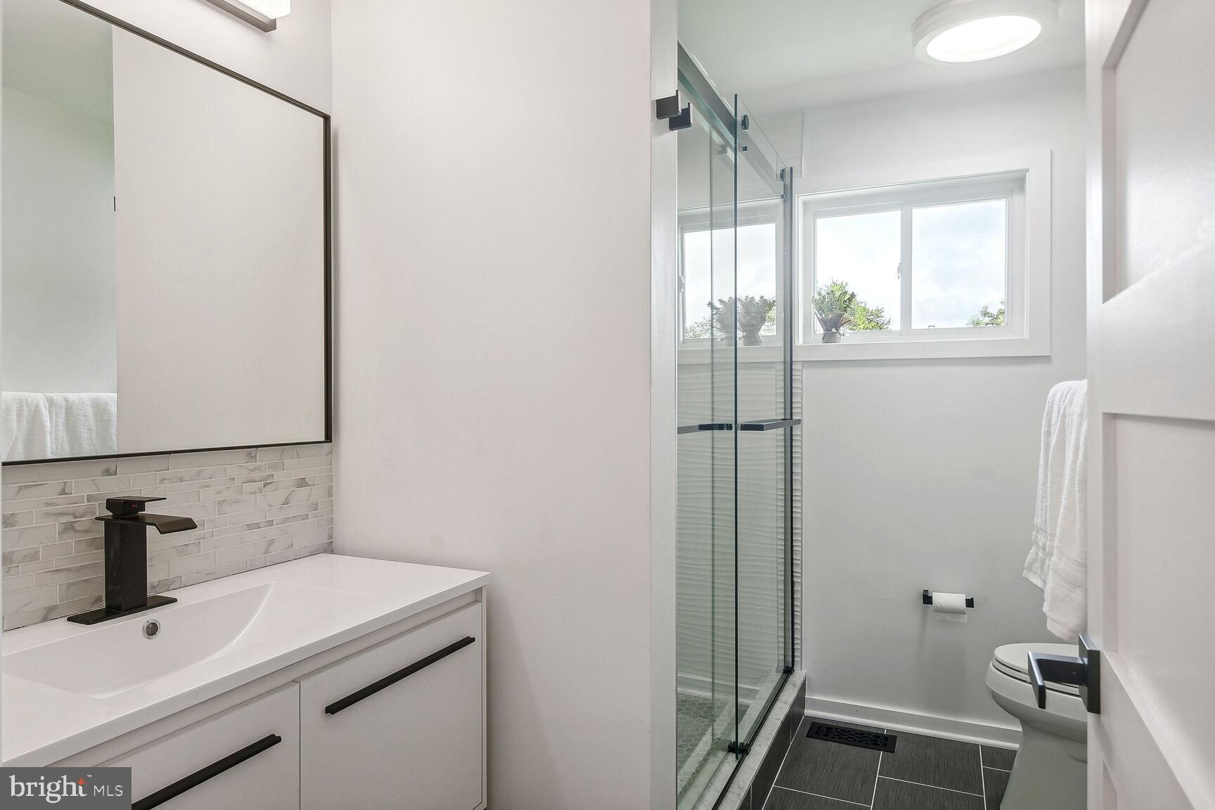 RIVIERA BEACH - Residential